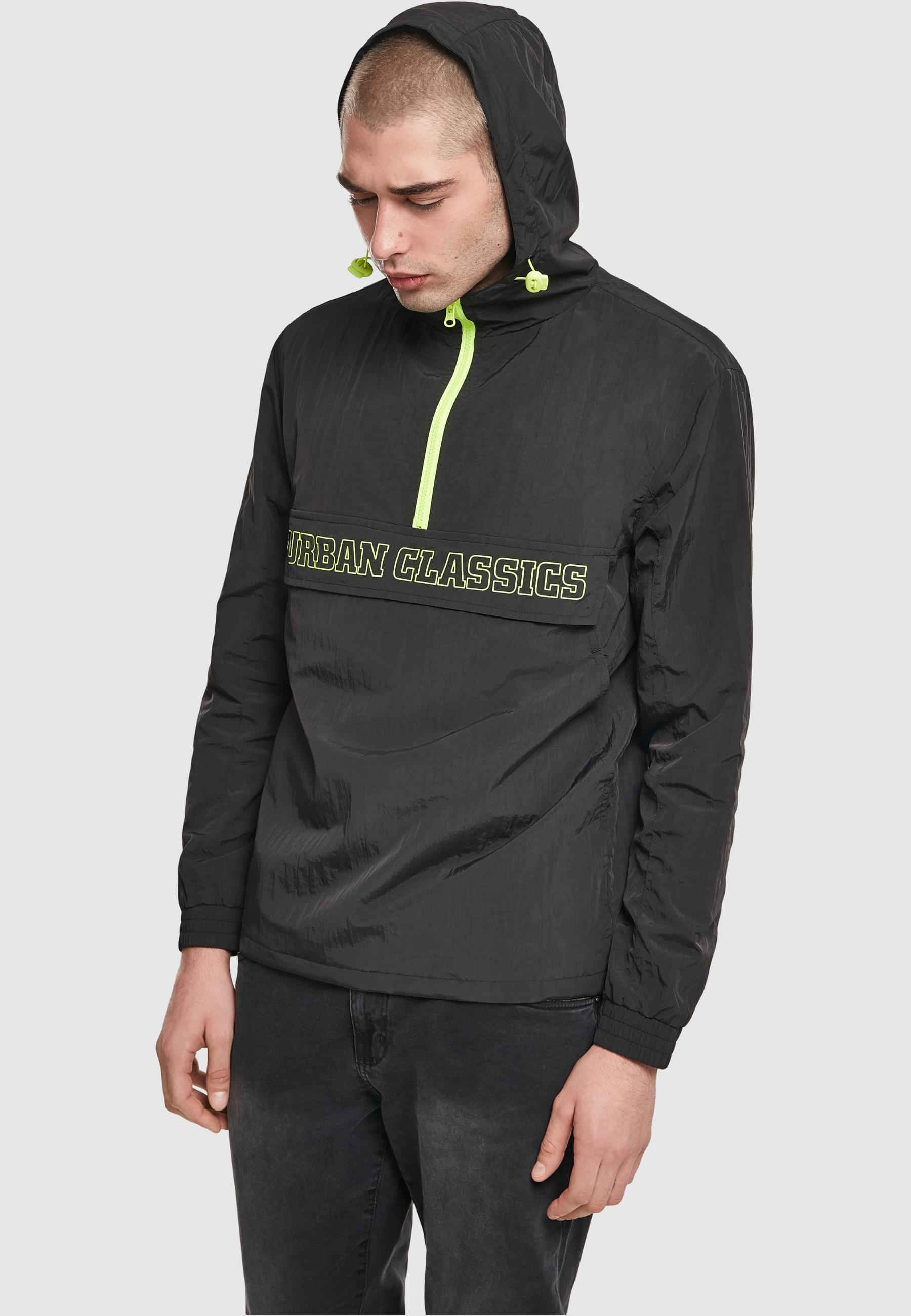 URBAN CLASSICS Anorak »Urban Classics Herren Contrast Pull Over Jacket«, (1 St.), mit Kapuze