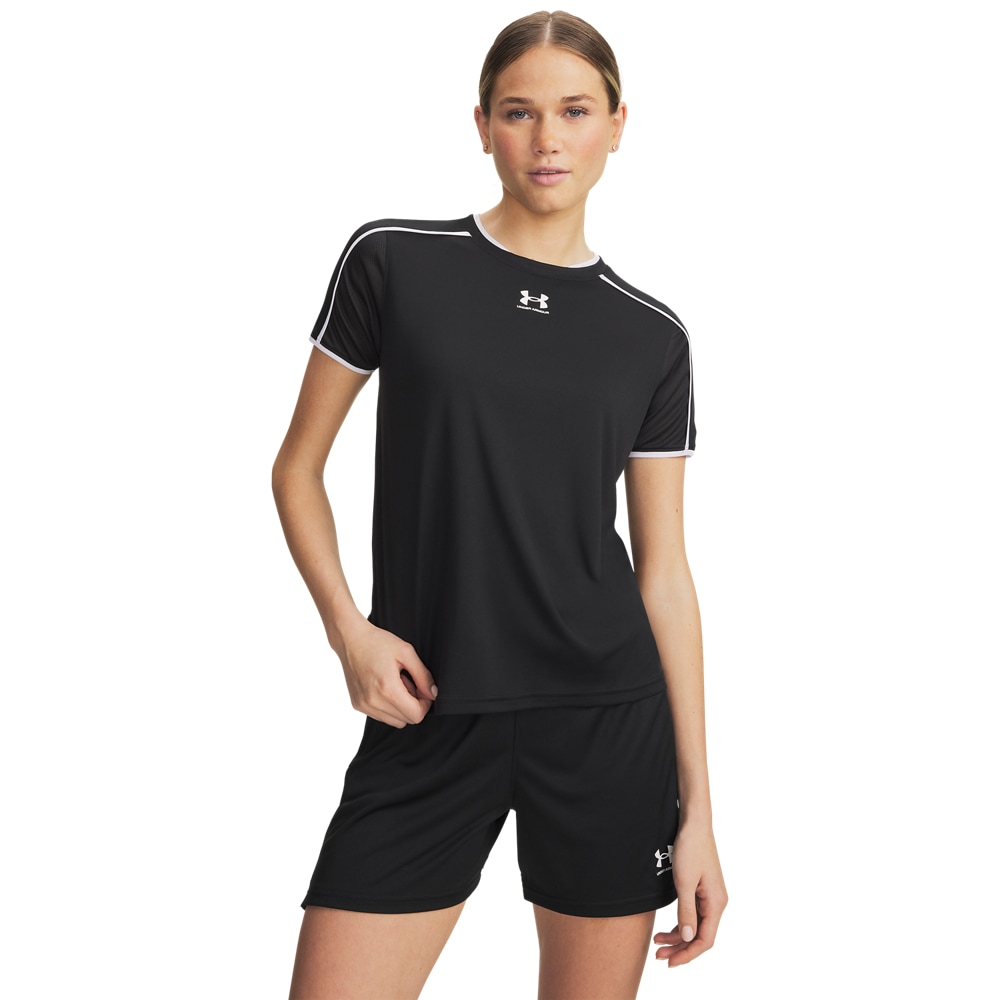 Under Armour Trainingsshirt "UA W CH. TRAIN SS" für Fußball geeignet, atmungsaktiv, leicht, schnell trocknend