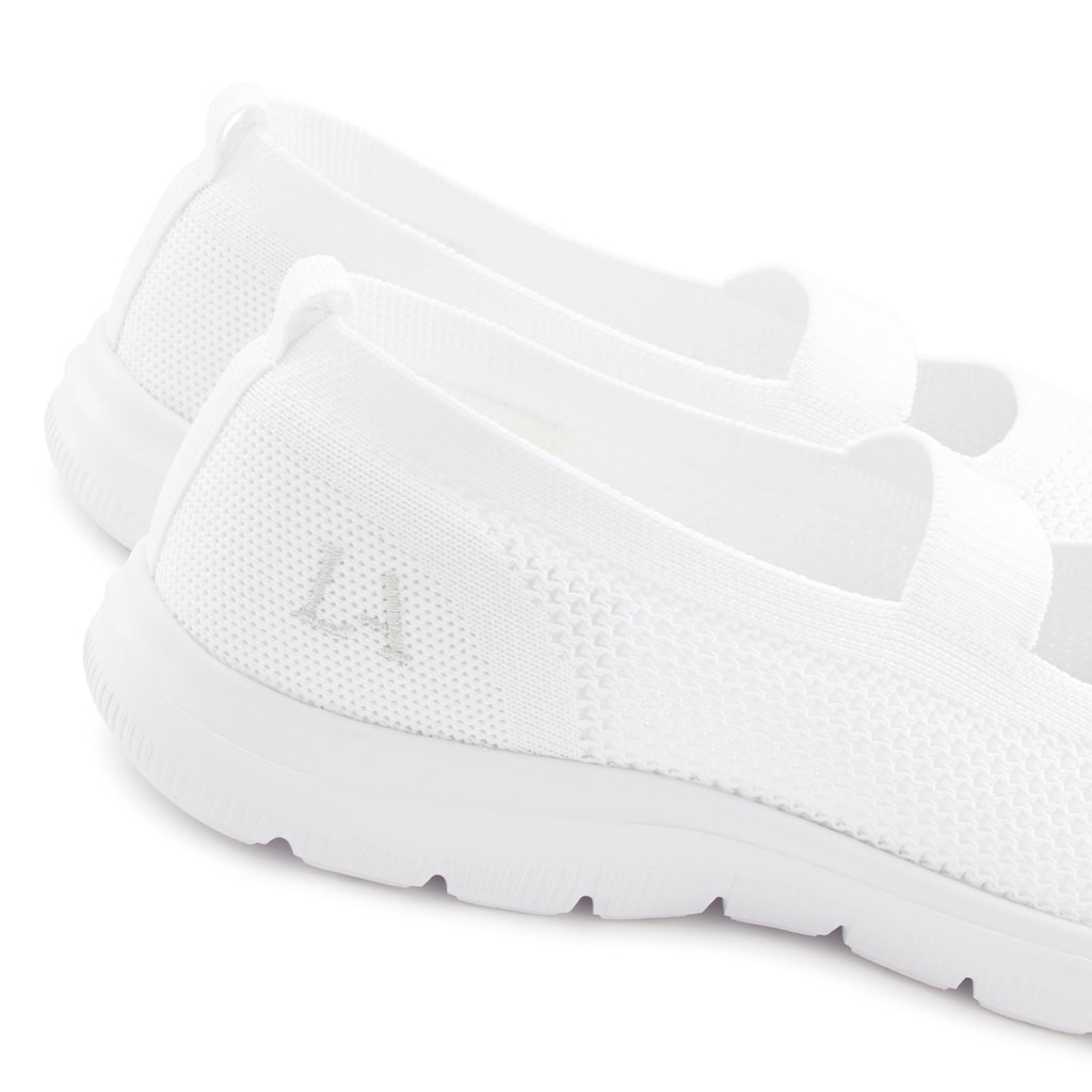 LASCANA Sneaker, Slipper ultraleicht und soft und vegan