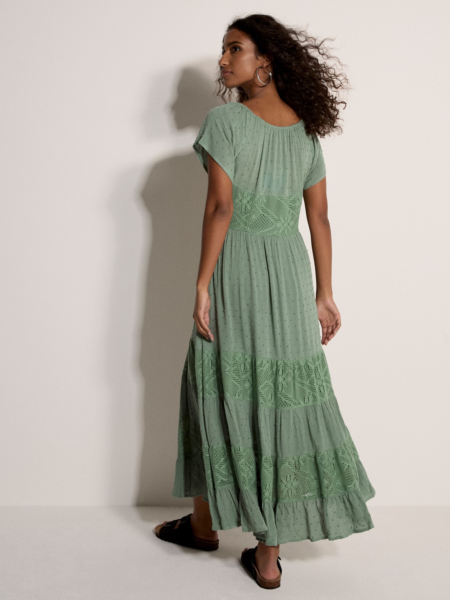 Apricot Maxikleid »Korsett-Maxikleid« mit Spitzendetails