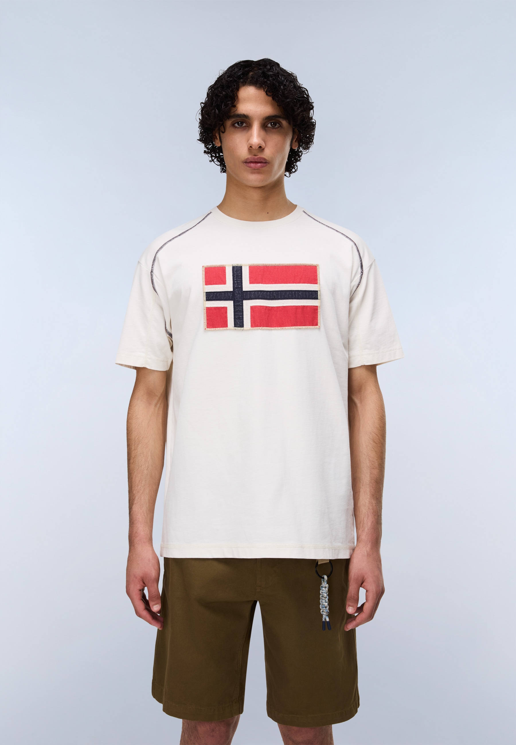 Napapijri T-Shirt Kurzarm, mit Rundhalsausschnitt, aus Baumwolle, gerader Abschluss