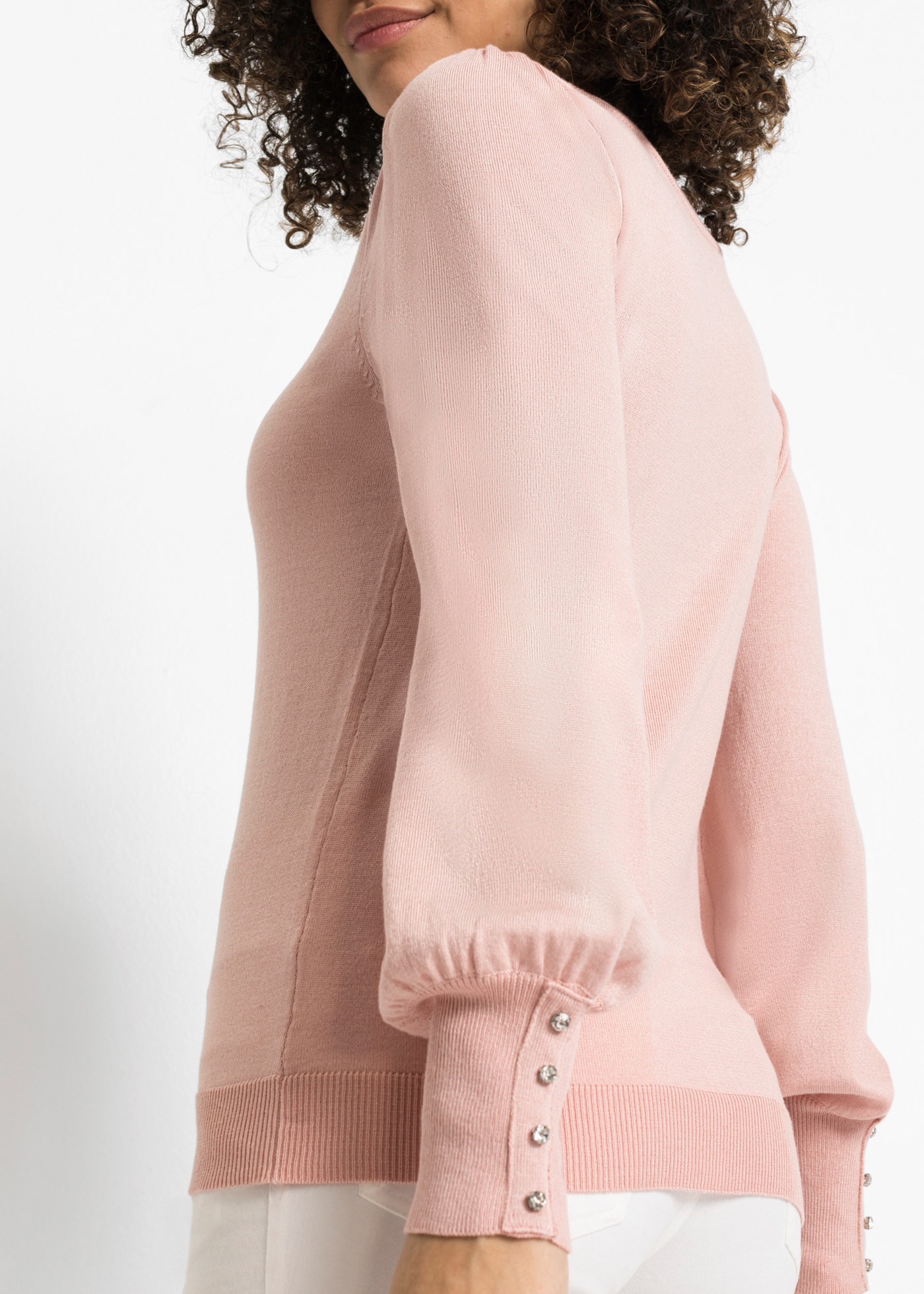 Thumbnail - bonprix Strickpullover "Feinstrickpullover aus Viskose-Mix" aus Viskose-Mix, mit V-Ausschnitt, mit Zierknöpfen