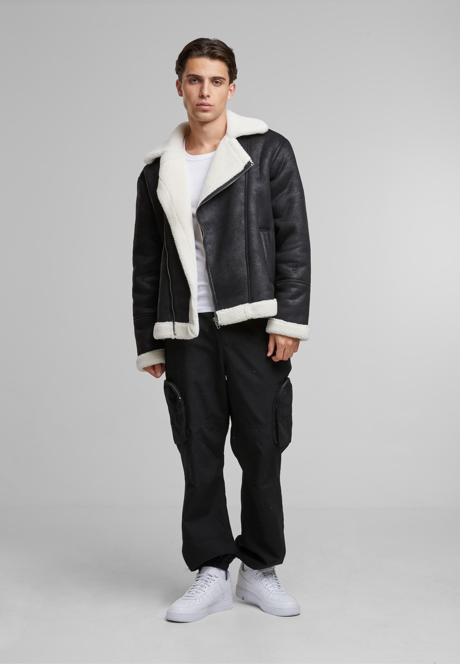 URBAN CLASSICS Winterjacke »Urban Classics Shearling Biker Jacket«, (1 St.), ohne Kapuze