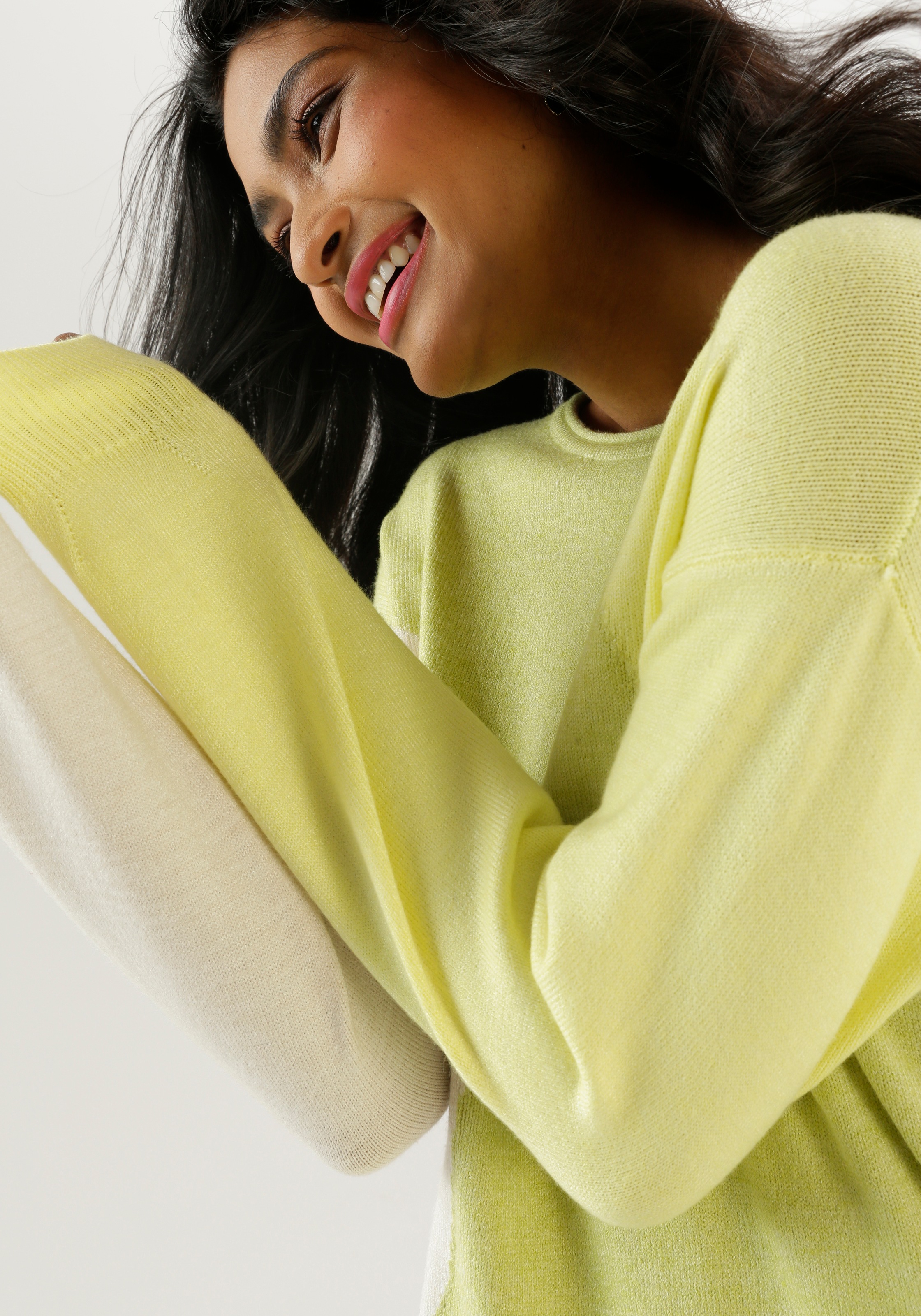 Thumbnail - Aniston SELECTED Strickpullover, mit Rollkante am Rundhalsausschnitt