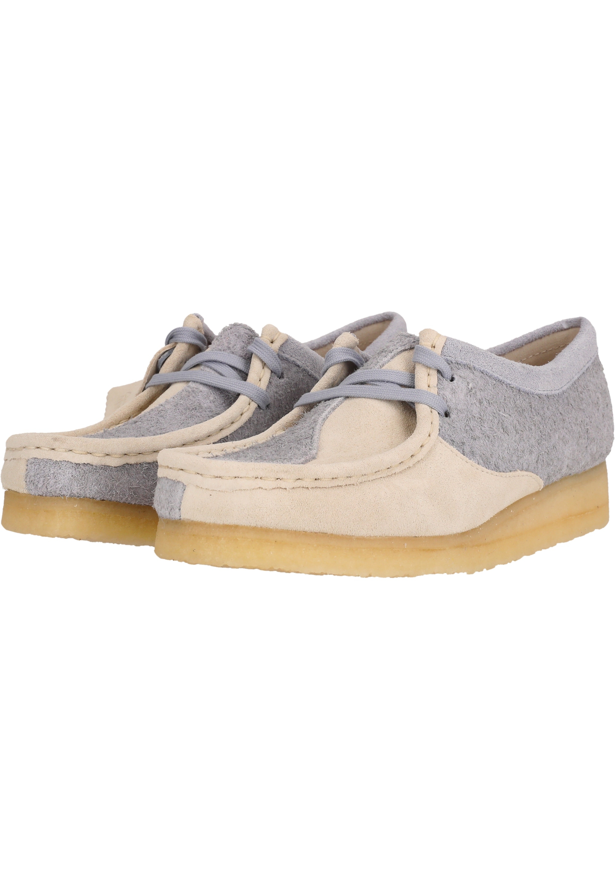 Clarks Schnürschuh »Wallabee«, im kultigen Wildlederdesign mit texturiertem Touch