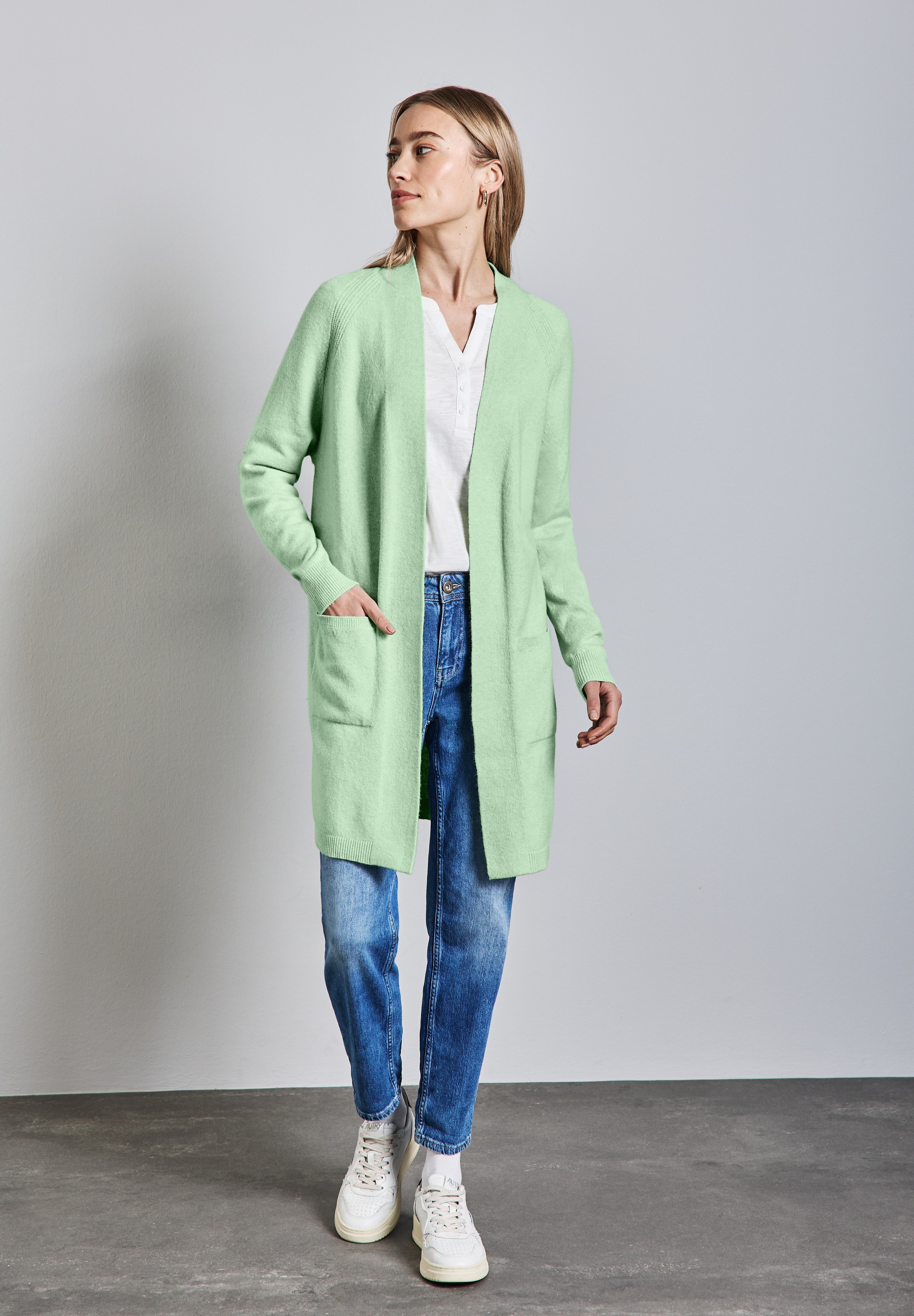 STREET ONE Strickjacke, aus Baumwolle mit Stretchanteil