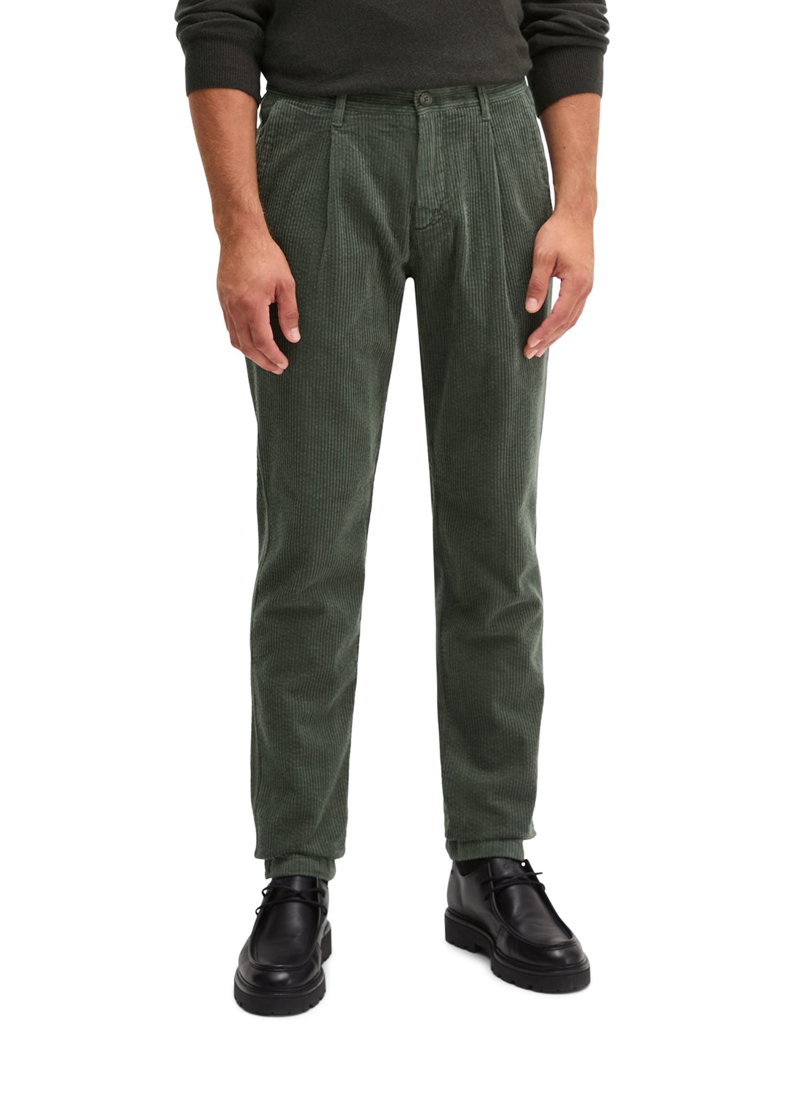 Marc O'Polo Cordhose »Model Osby pleats tapered aus reiner Bio-Baumwolle«