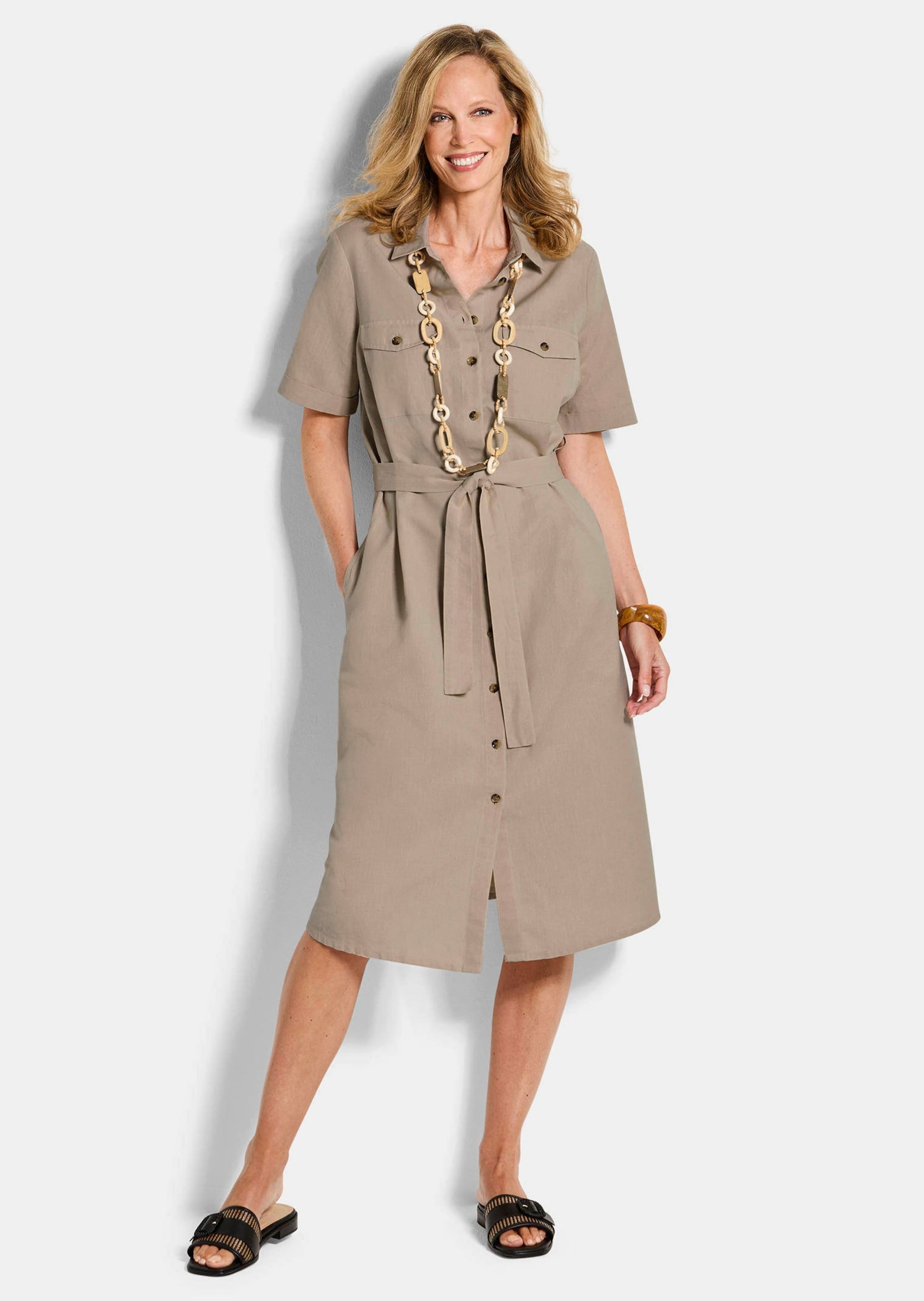 GOLDNER Sommerkleid »Kurzgröße Leinenkleid im Safari-Look« Brusttaschen figurschmeichelender Schnitt