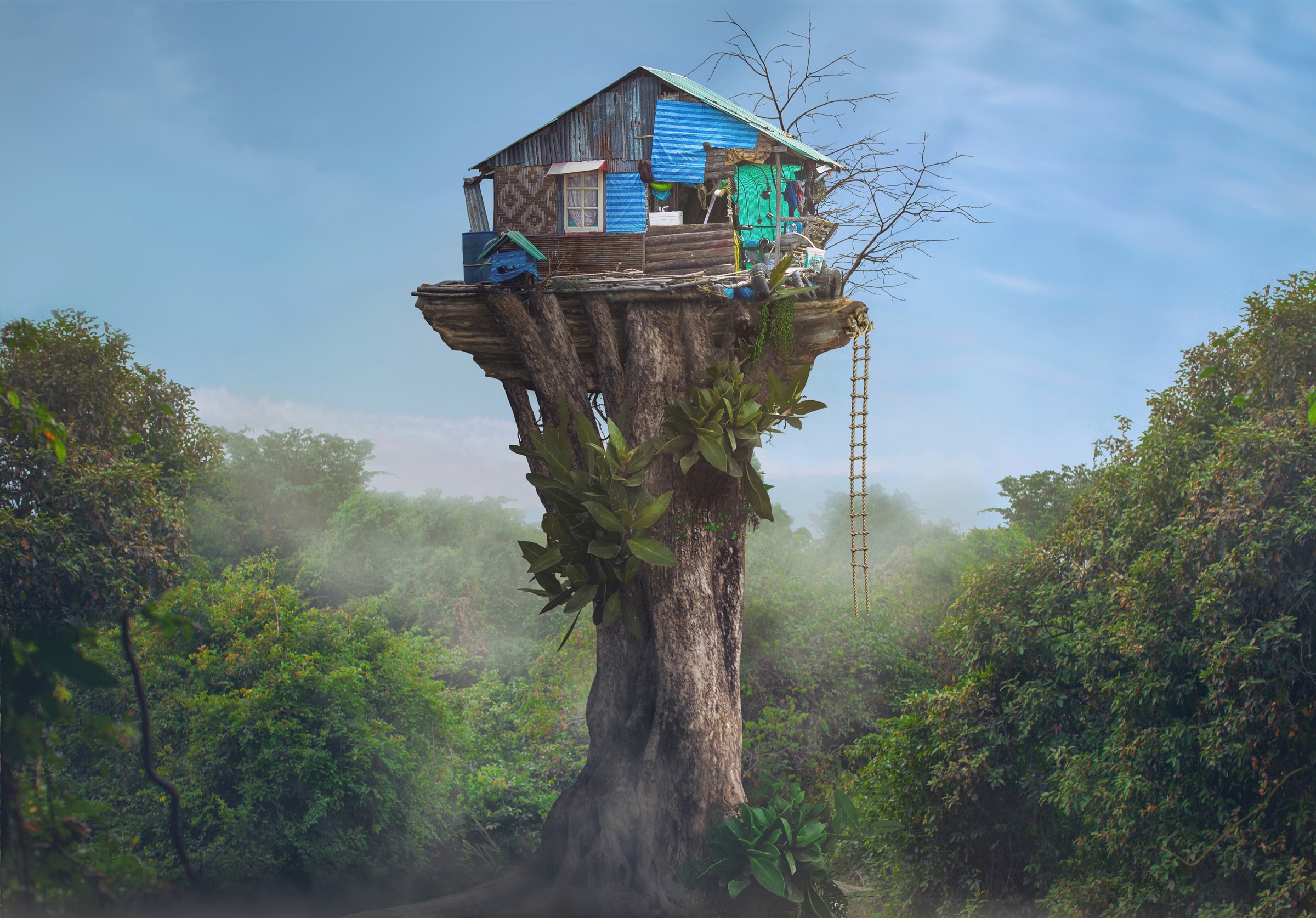 Papermoon Fototapete "Photo-Art SULAIMAN ALMAWASH, HAUS AM HIMMEL"