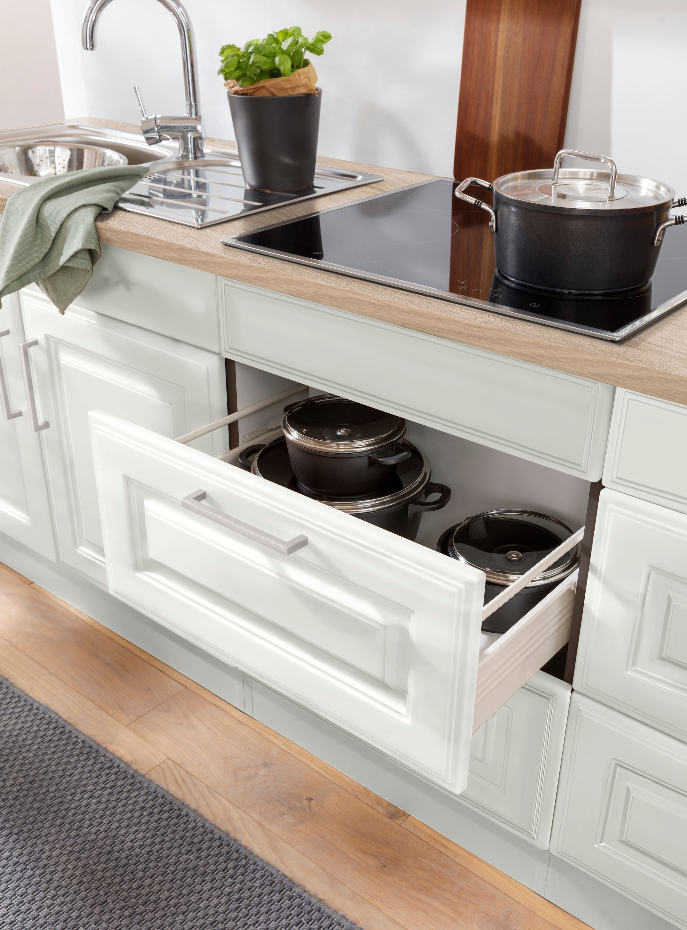 KOCHSTATION Küchenzeile »KS-Stockholm« Breite 270 cm, mit hochwertigen MDF Fronten im Landhaus-Stil