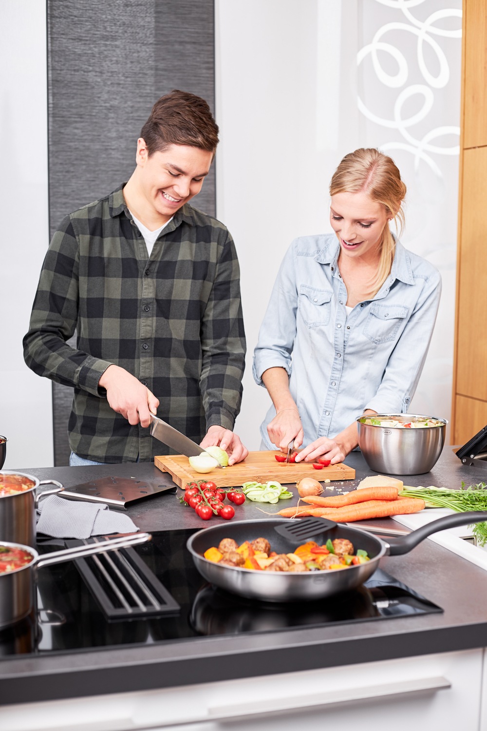RÖSLE Allzweckmesser "Basic Line" mit Wellenschliff, Obst und Gemüse, Kling günstig online kaufen