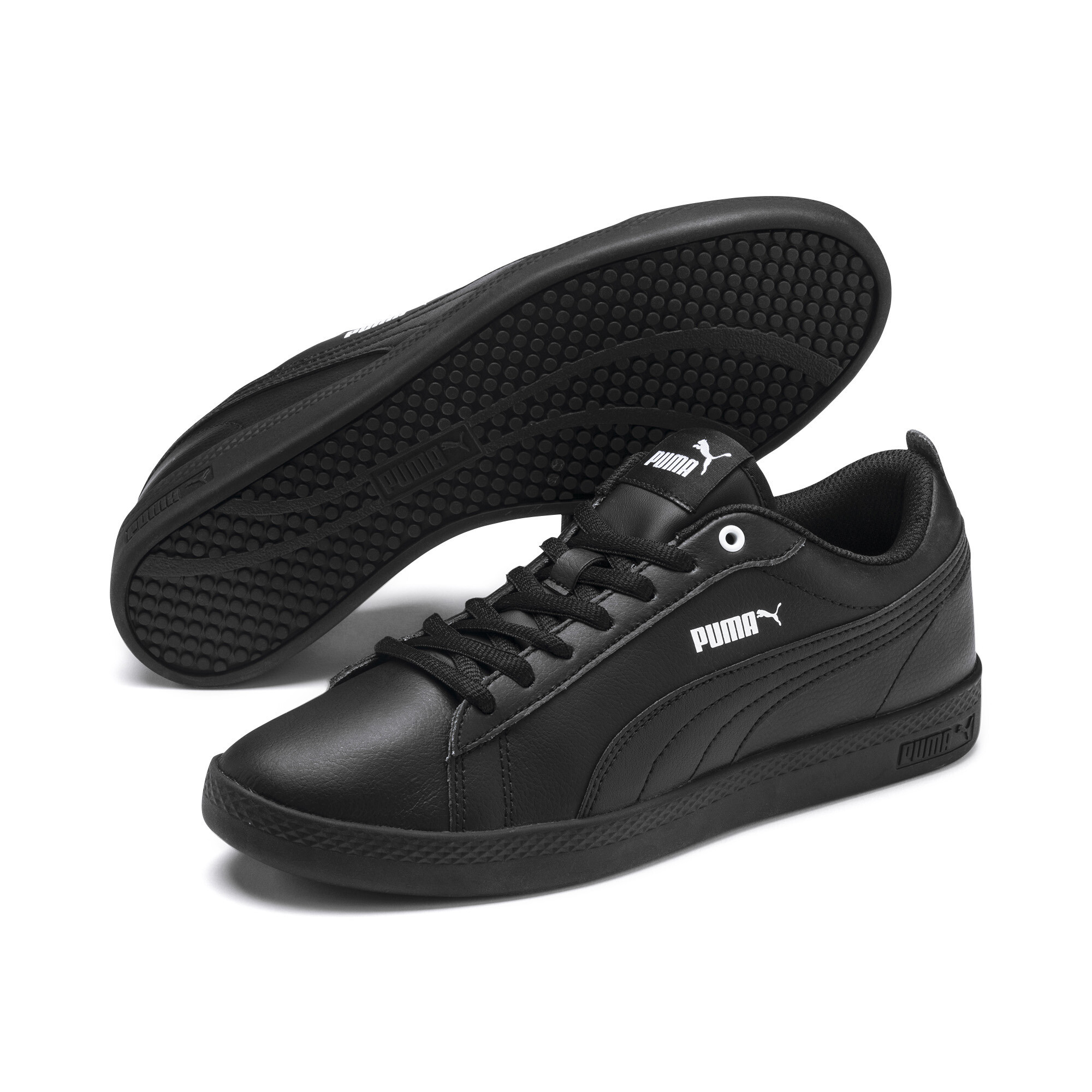 PUMA Sneaker "SMASH WNS V2 L" aus Leder und Synthetik, atmungsaktives Innenmaterial aus Textil