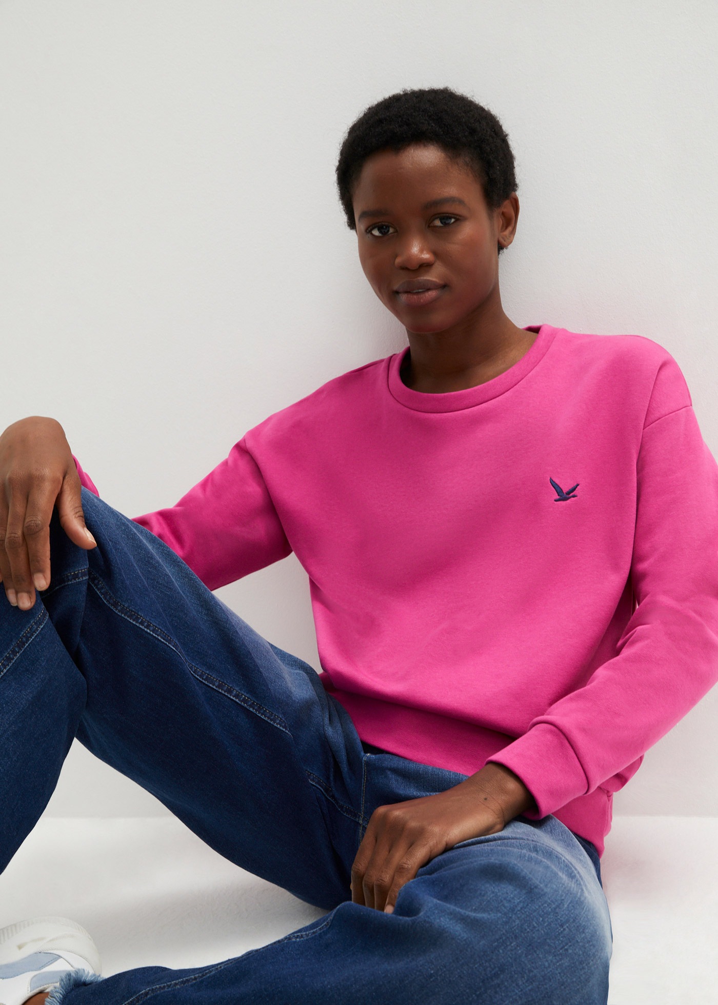 bonprix Sweatshirt "Sweatshirt mit Stickerei", lässig geschnittene Passform günstig online kaufen