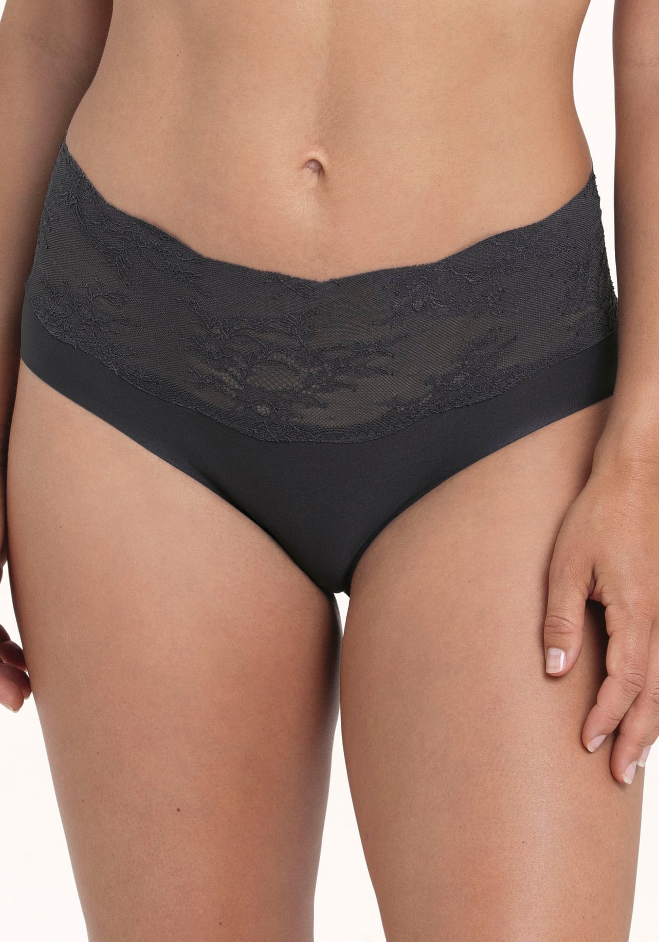 Anita since 1886 Taillenslip "Essential Lace" weich, feminin, elastisch, bequem, dekoratives Spitzenband