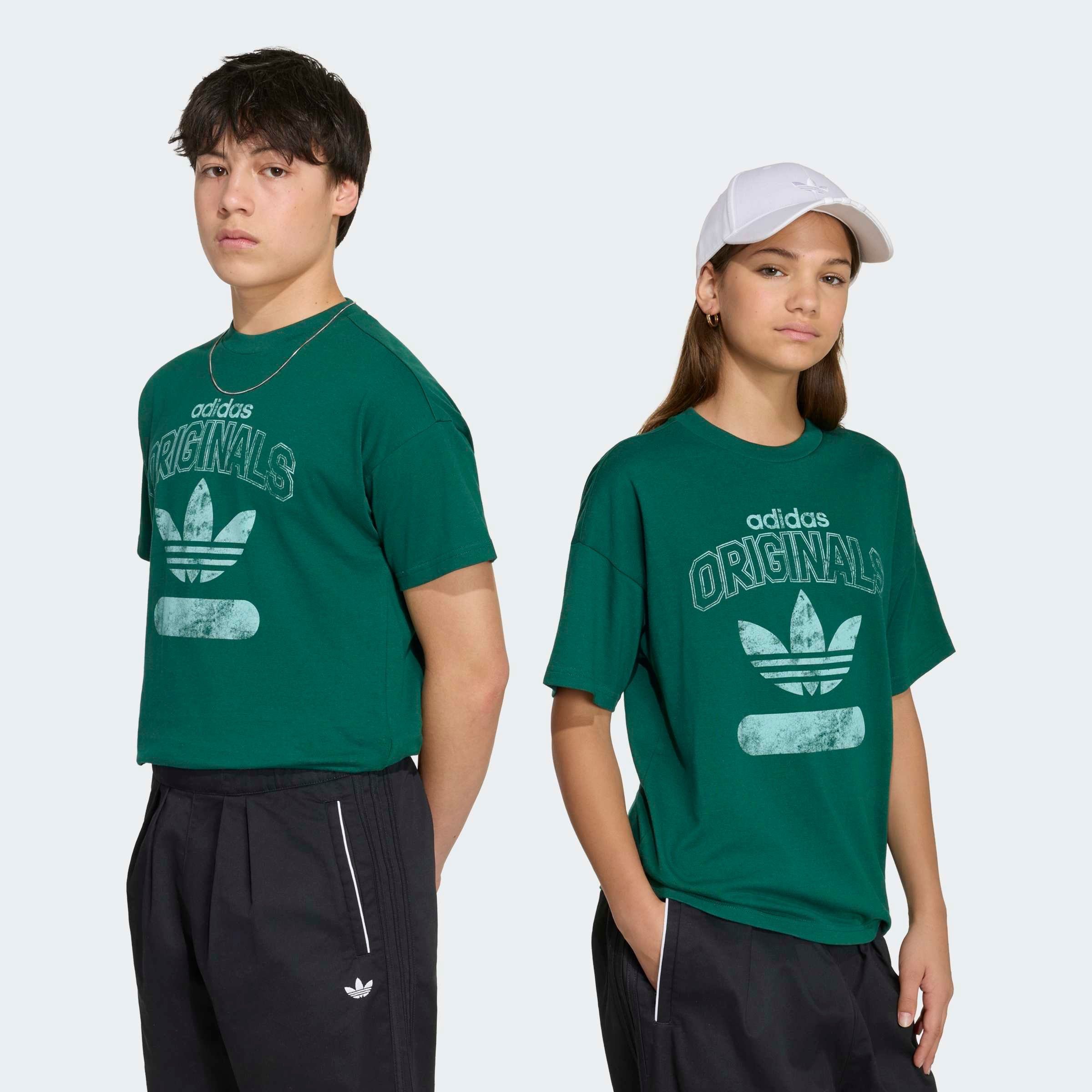 adidas Originals T-Shirt "ORIGINALS BATWING 72, LOCKER GESCHNITTEN"