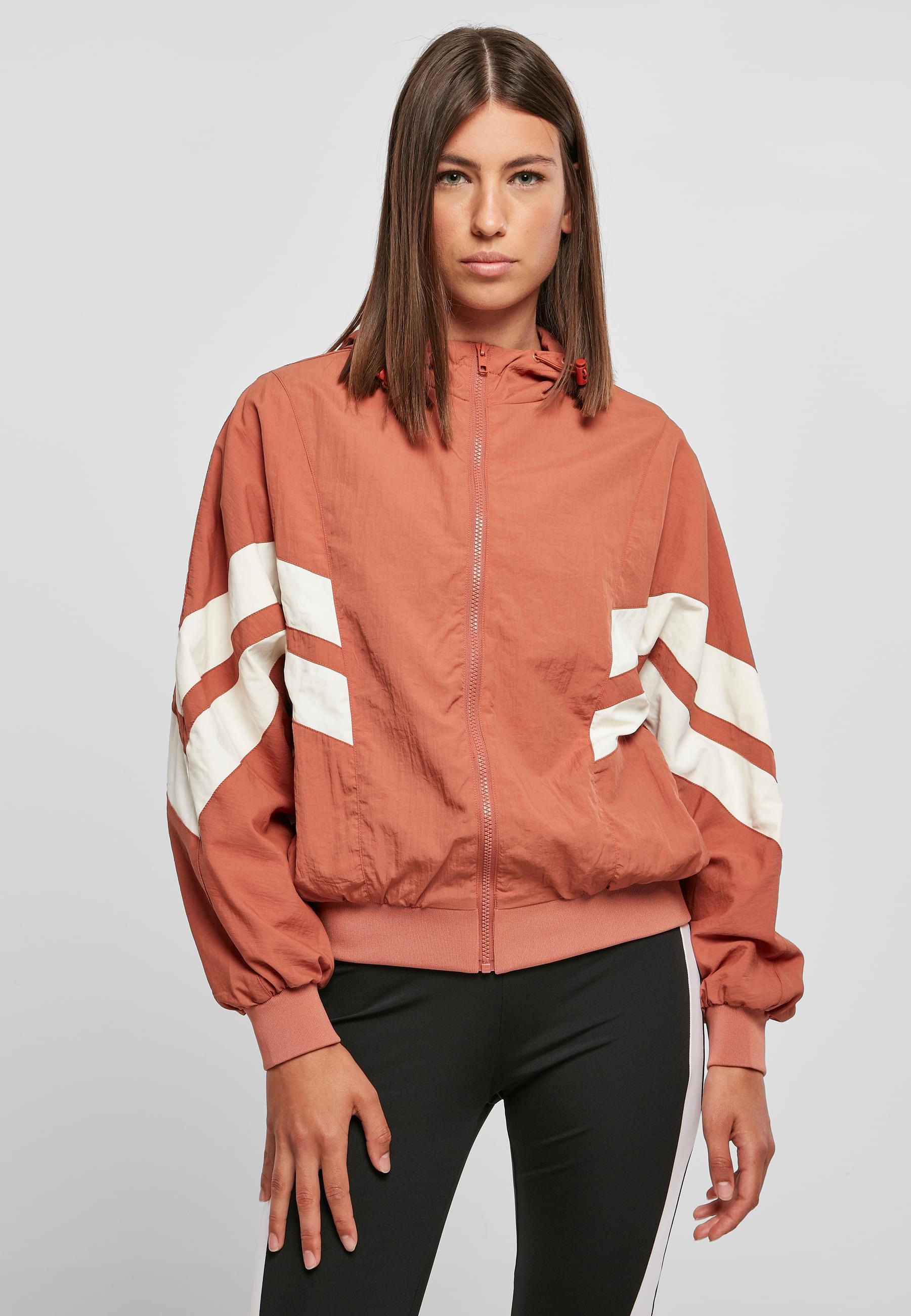 URBAN CLASSICS Allwetterjacke »Urban Classics Damen Ladies Crinkle Batwing Jacket«, (1 St.), mit Kapuze