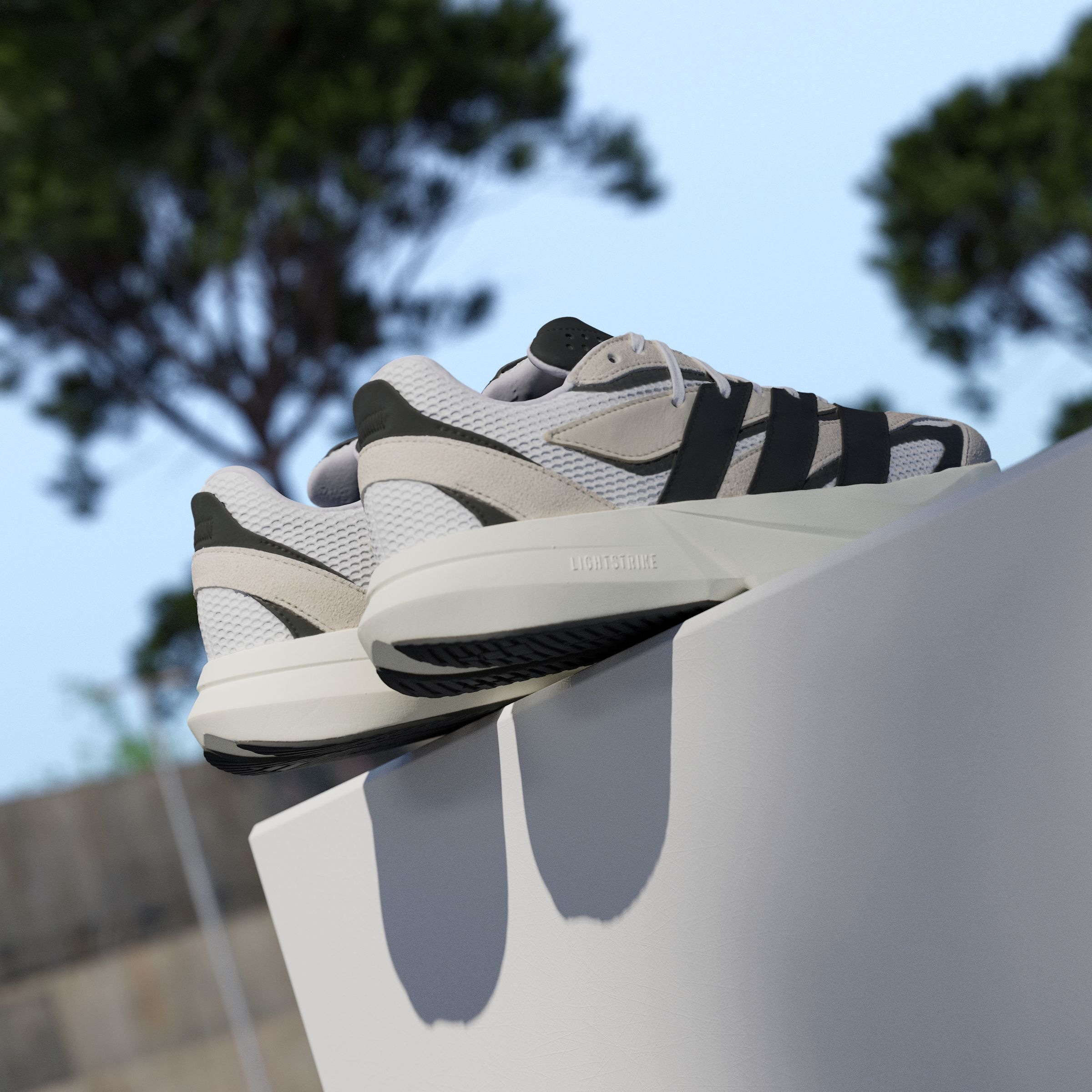 adidas Sportswear Sneaker »LIGHTBLAZE«
