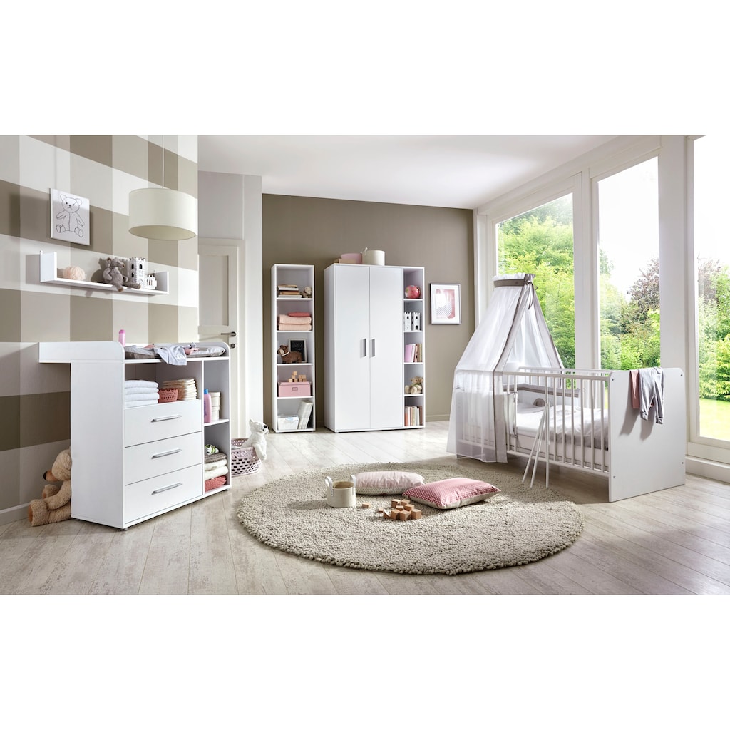 BMG Möbel Babyzimmer-Komplettset »Luis«, (Set, 5 St., Bett + Wickelkommode + 2-trg. Schrank + Standregal + Wandboard)