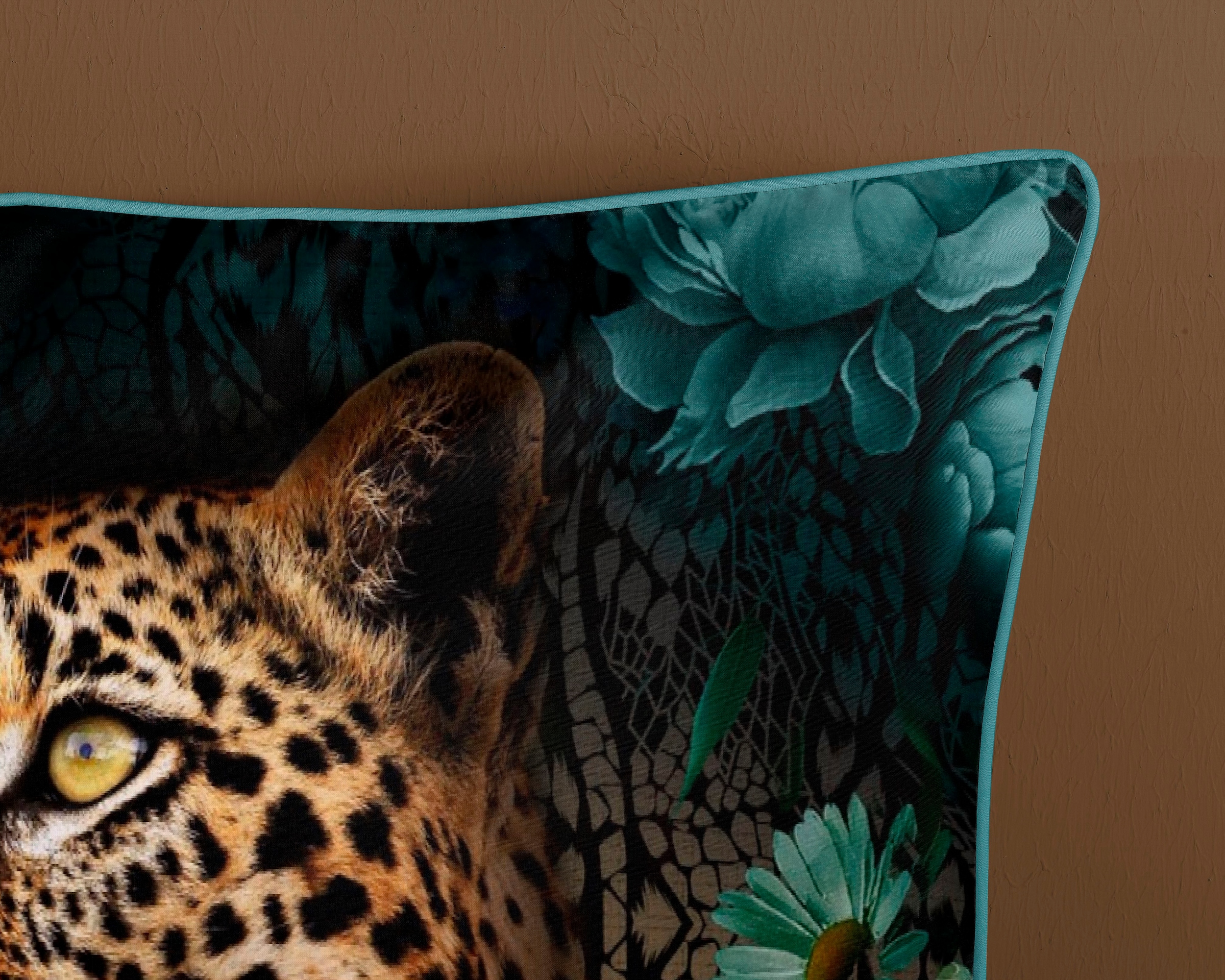 Descanso Wendebettwäsche »Mizz«, Baumwolle, Mako Satin, 135x200, Biese, Reißverschluss, Wende, Leopard