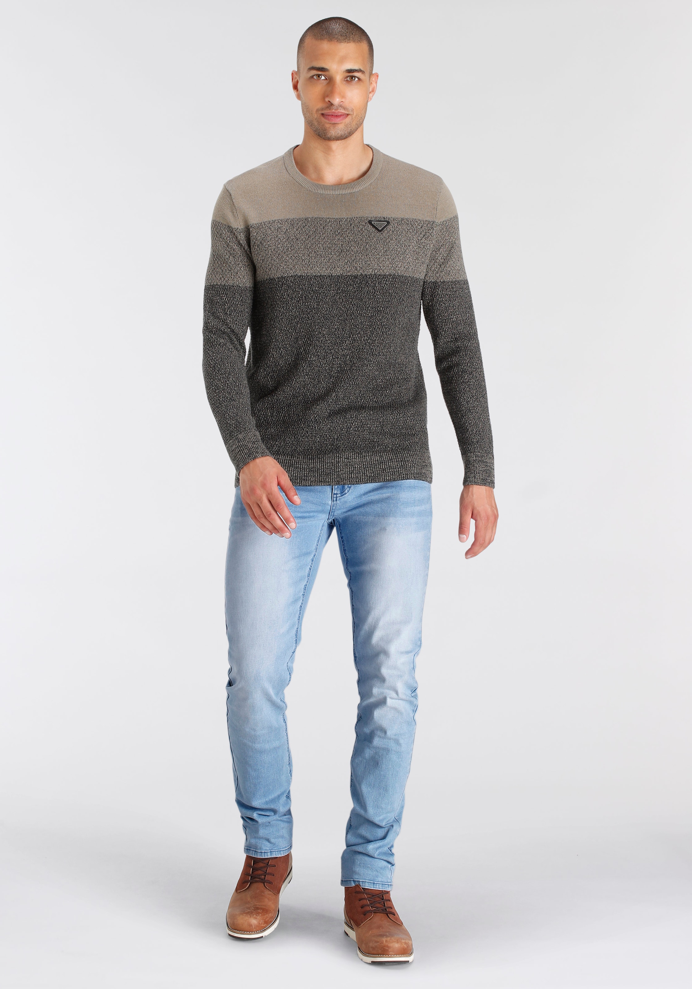 Bruno Banani Strickpullover, im modischem Look