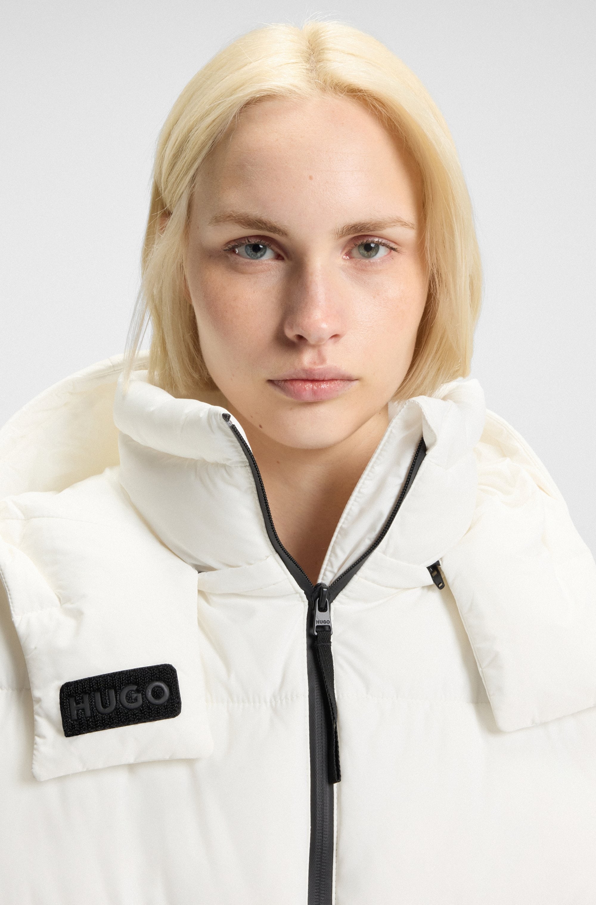 HUGO Blue Steppjacke »Farida«, mit Kapuze, im Relaxed Fit mit verkürzter Länge