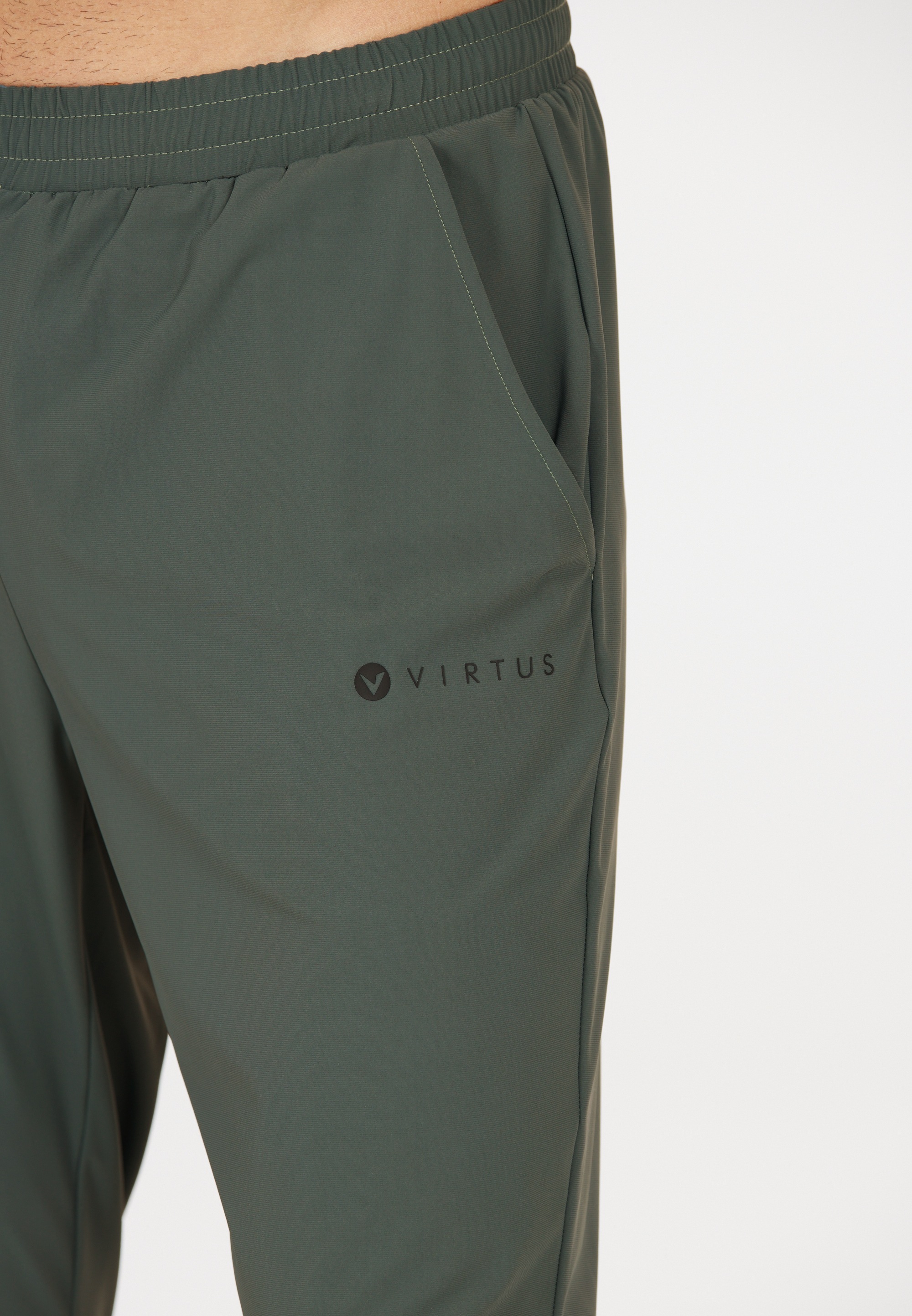 Virtus Sweathose »Alonso«, mit funktionalem Stretch und Atmungsaktivität
