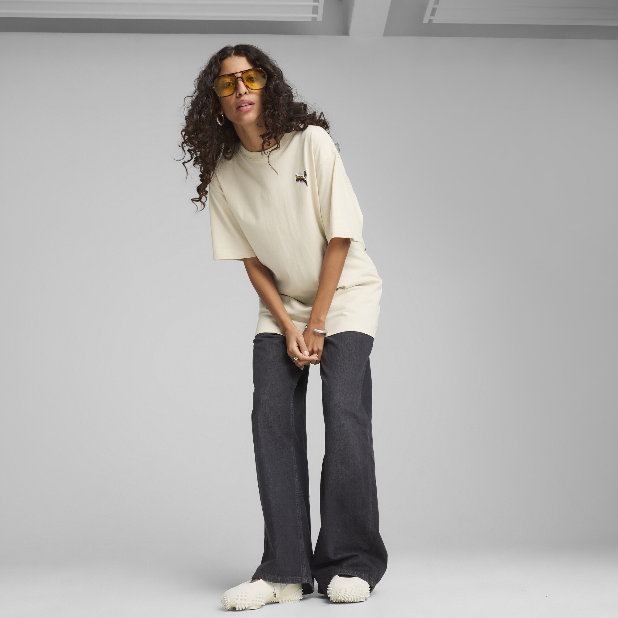 PUMA T-Shirt »EQUAL LOVE CONFEDERATION Relaxed Graphic T-Shirt Erwachsene«