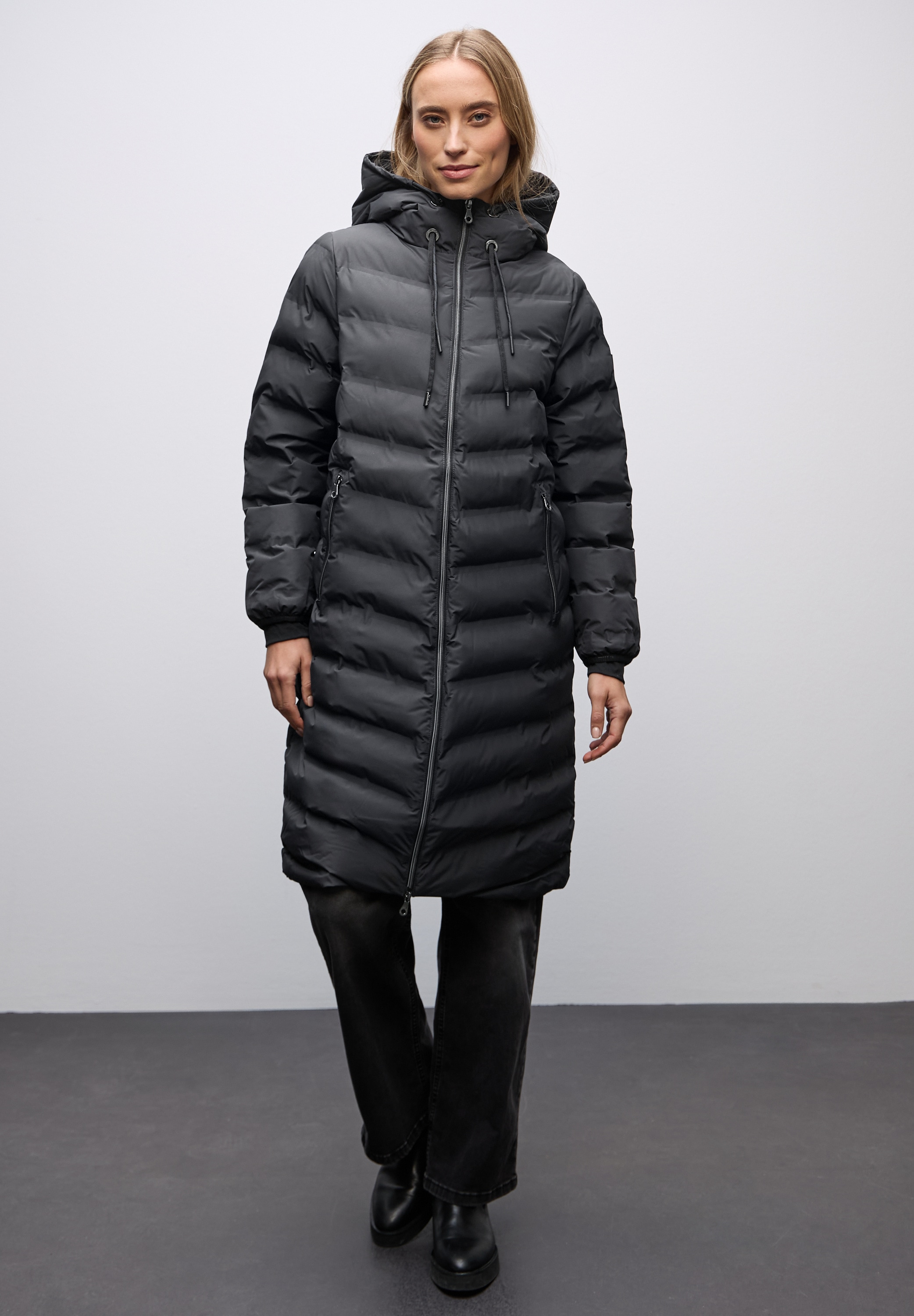 STREET ONE Steppjacke mit Kapuze Damenmantel mit Kapuze und geklebten Nähten