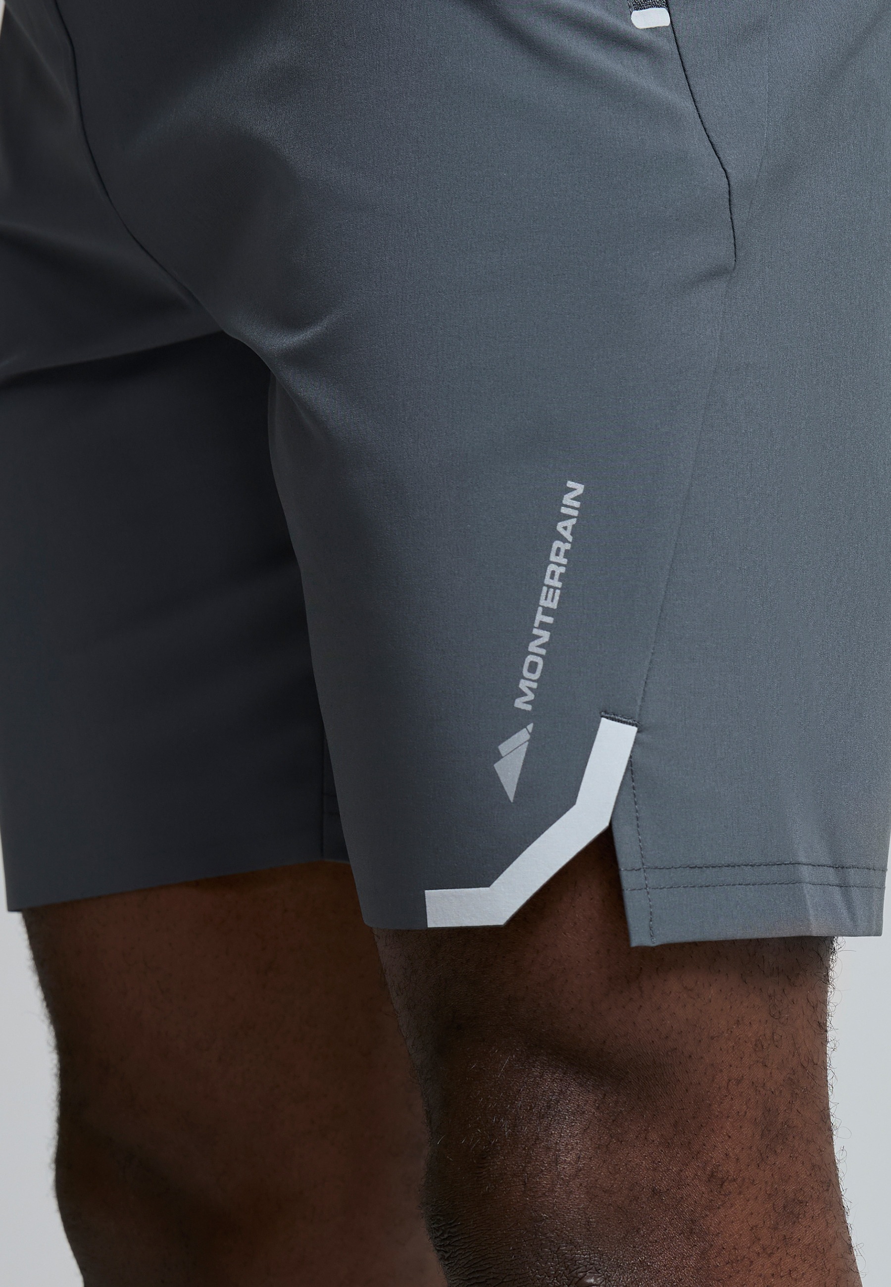 Monterrain Trainingsshorts »Monterrain DEFENCE WOVEN SHORT«