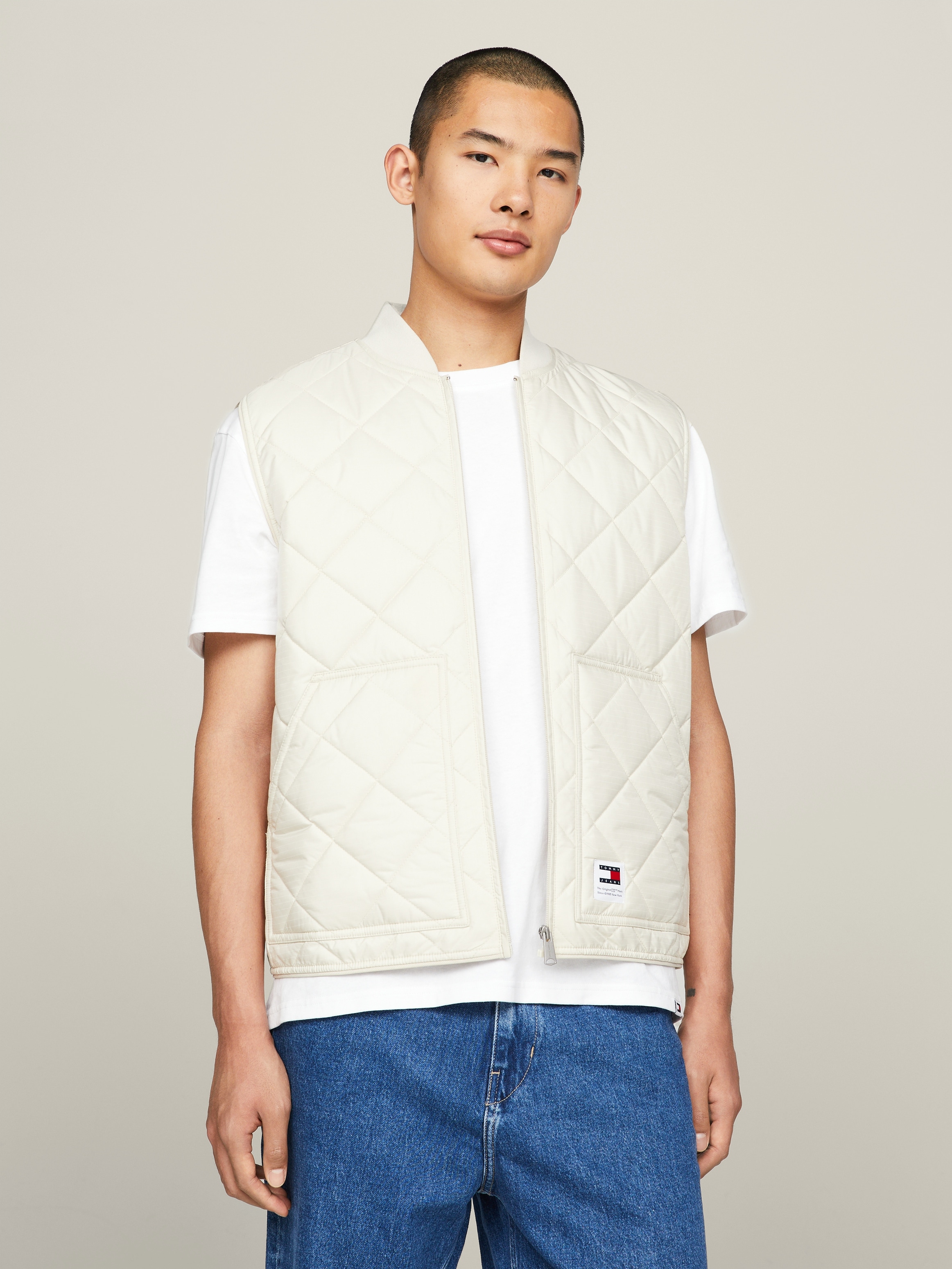 Tommy Jeans Steppweste »TJM REG ENTRY VEST« mit modischem Rautenmuster