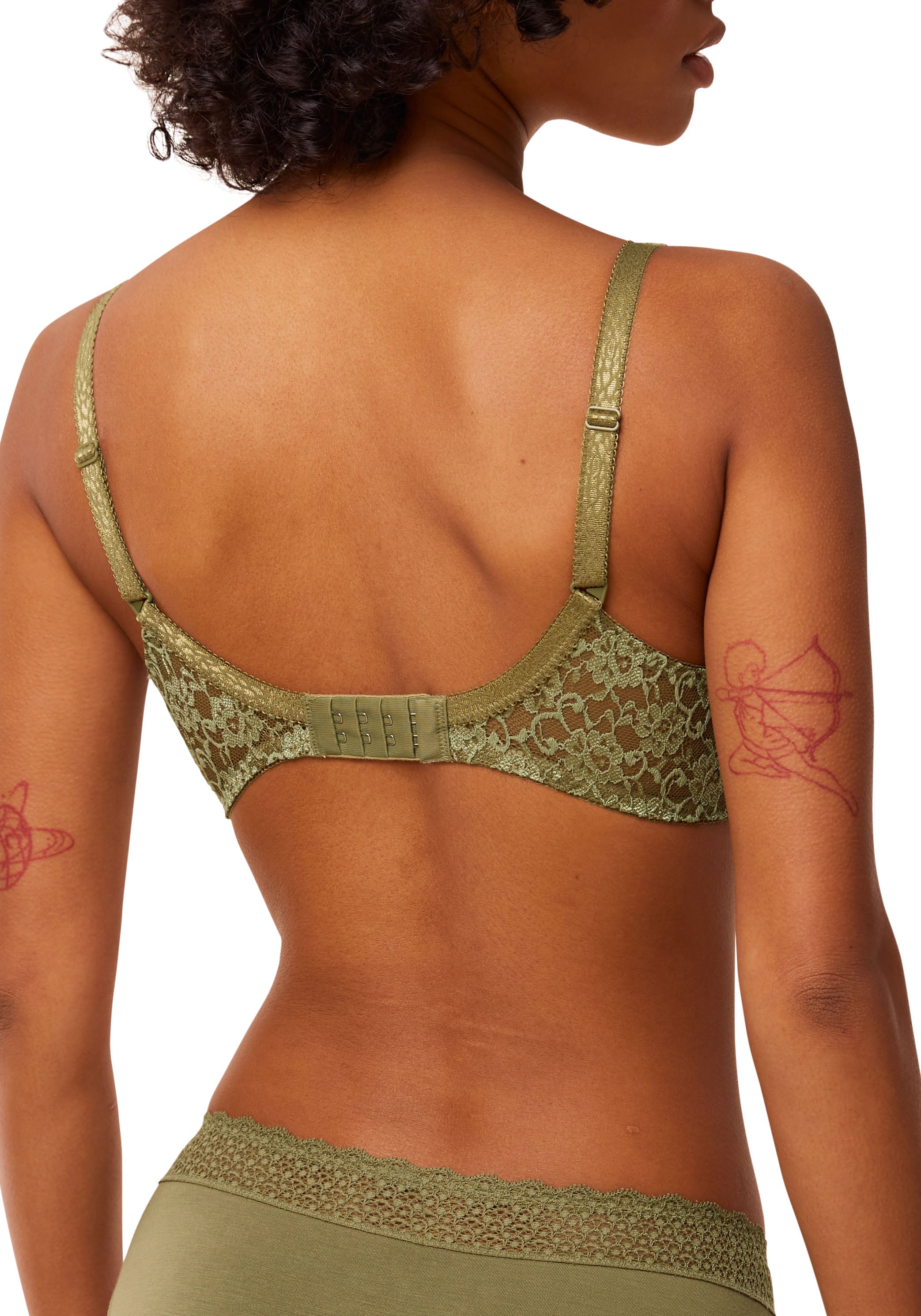 Triumph T-Shirt-BH »Amourette« Stretch-Spitze, glatte Cups, atmungsaktiv, leicht, feminin