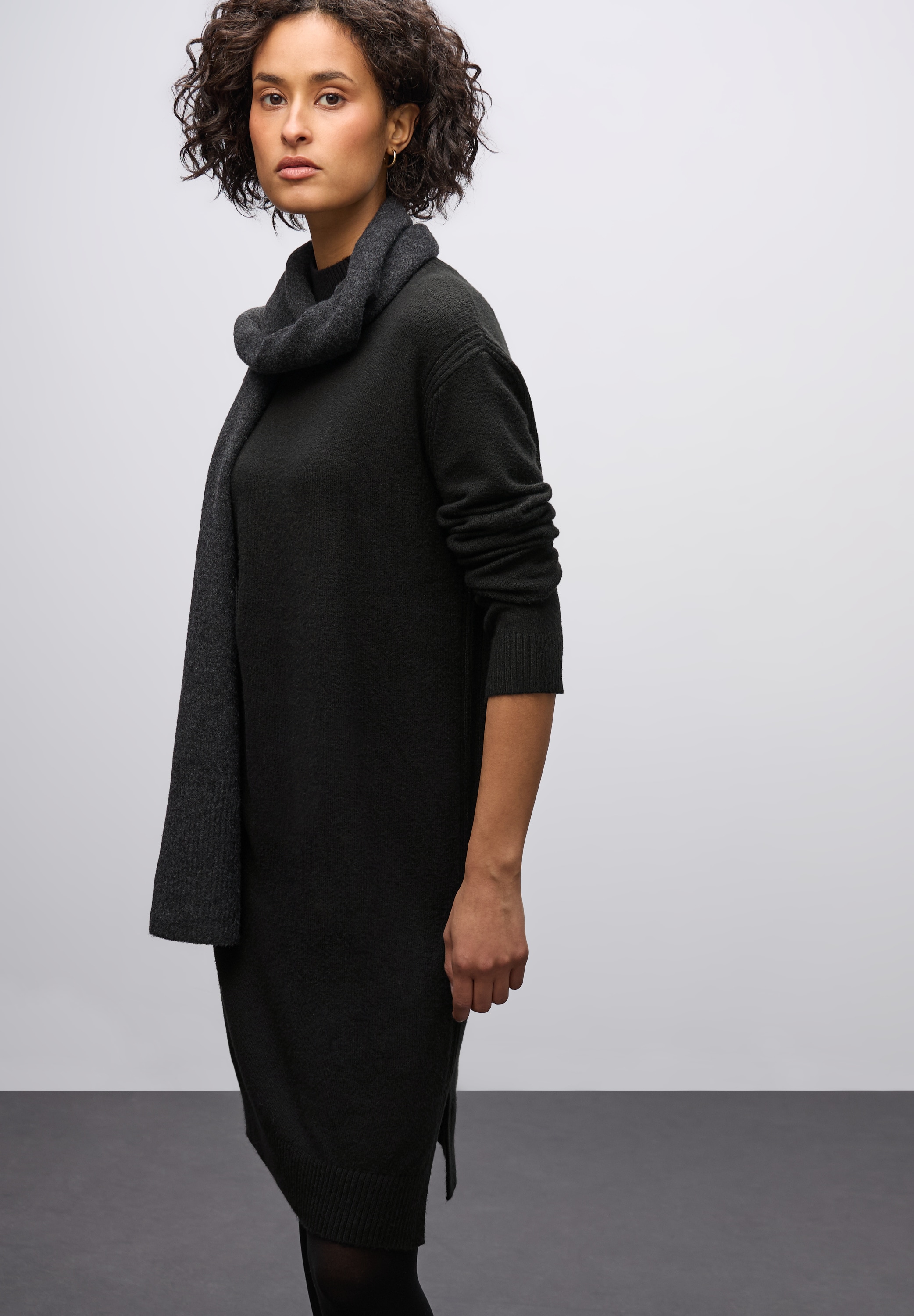 STREET ONE Strickkleid mit Rippbündchen