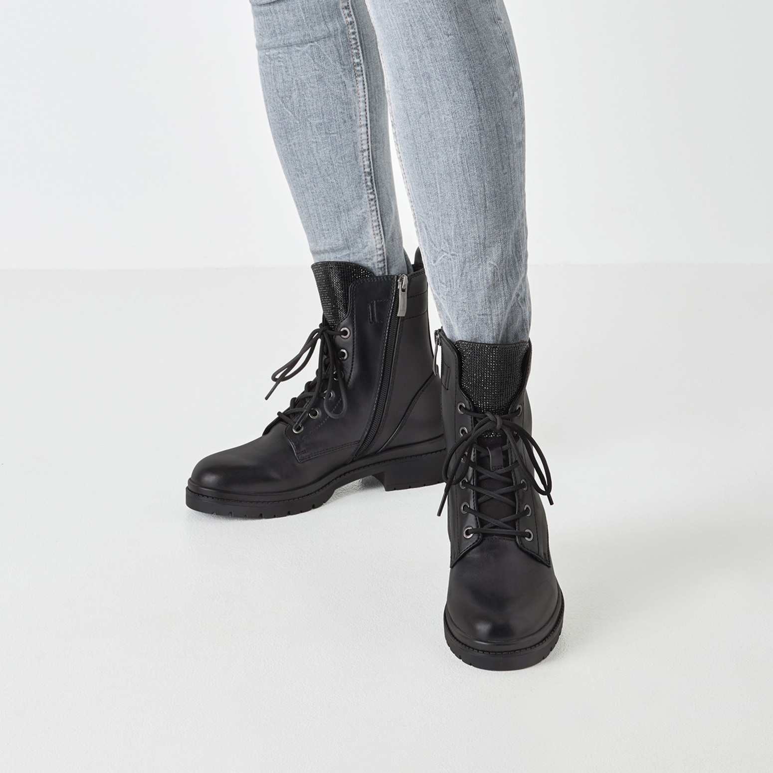 Tamaris Schnürstiefelette, Blockabsatz, Schnürboots, Schuhzunge mit Schmucksteinen besetzt