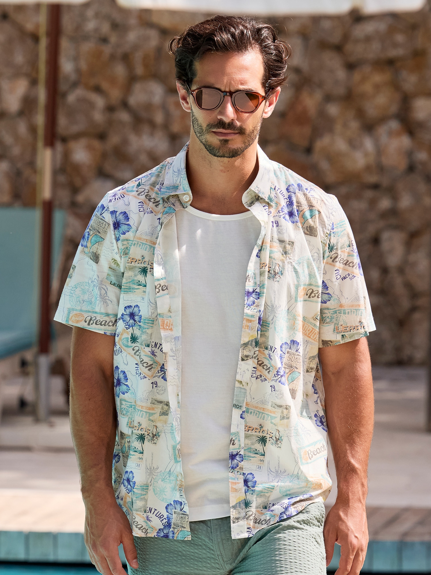 Lerros Kurzarmhemd "Sommerliches Kurzarmhemd Mit All-over-Print Im Hawaii-Look"