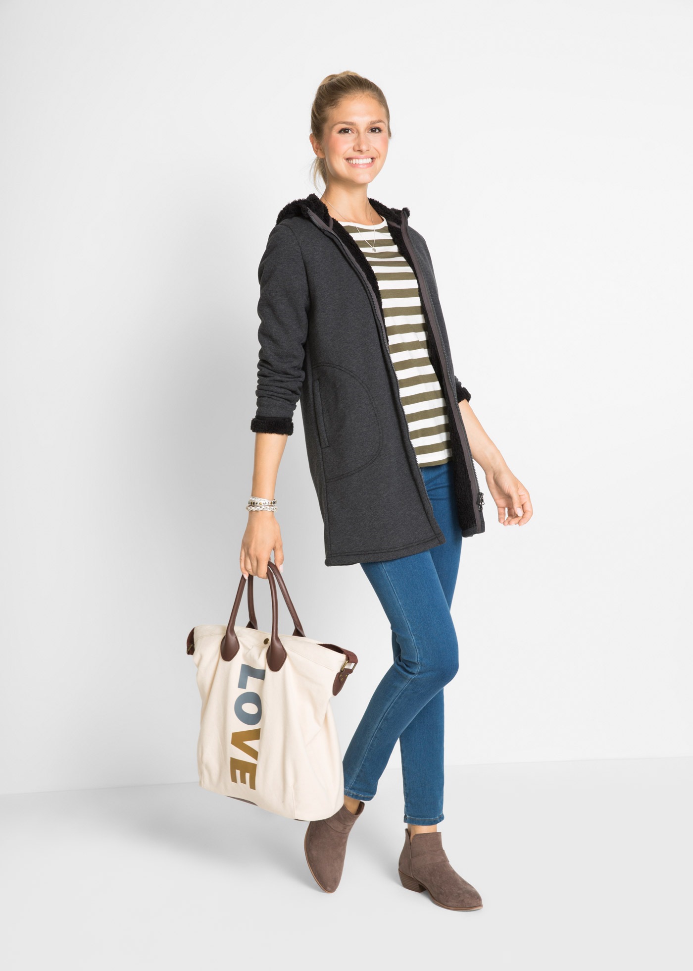 bonprix Kapuzensweatjacke »Kapuzen-Sweatjacke mit Teddyfell« mit Kapuze, mit Teddyfell-Futter, 2-Wege-Zipper