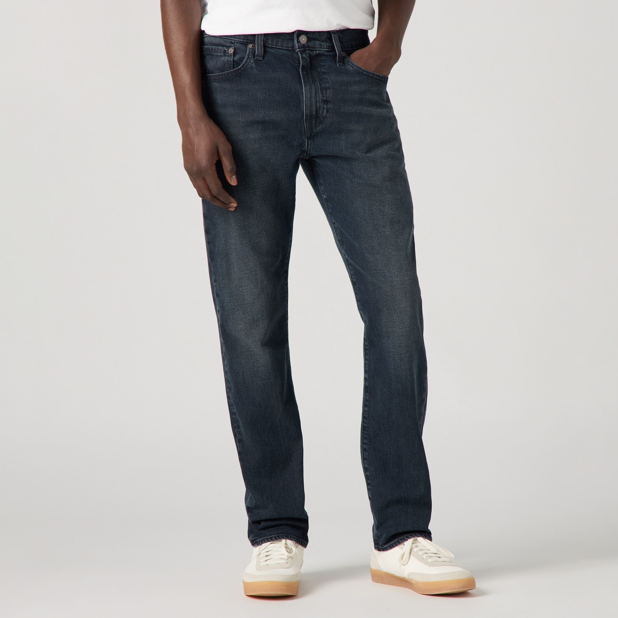 Levi's® Tapered-fit-Jeans »502 TAPER«, in elegantem, modernem Stil