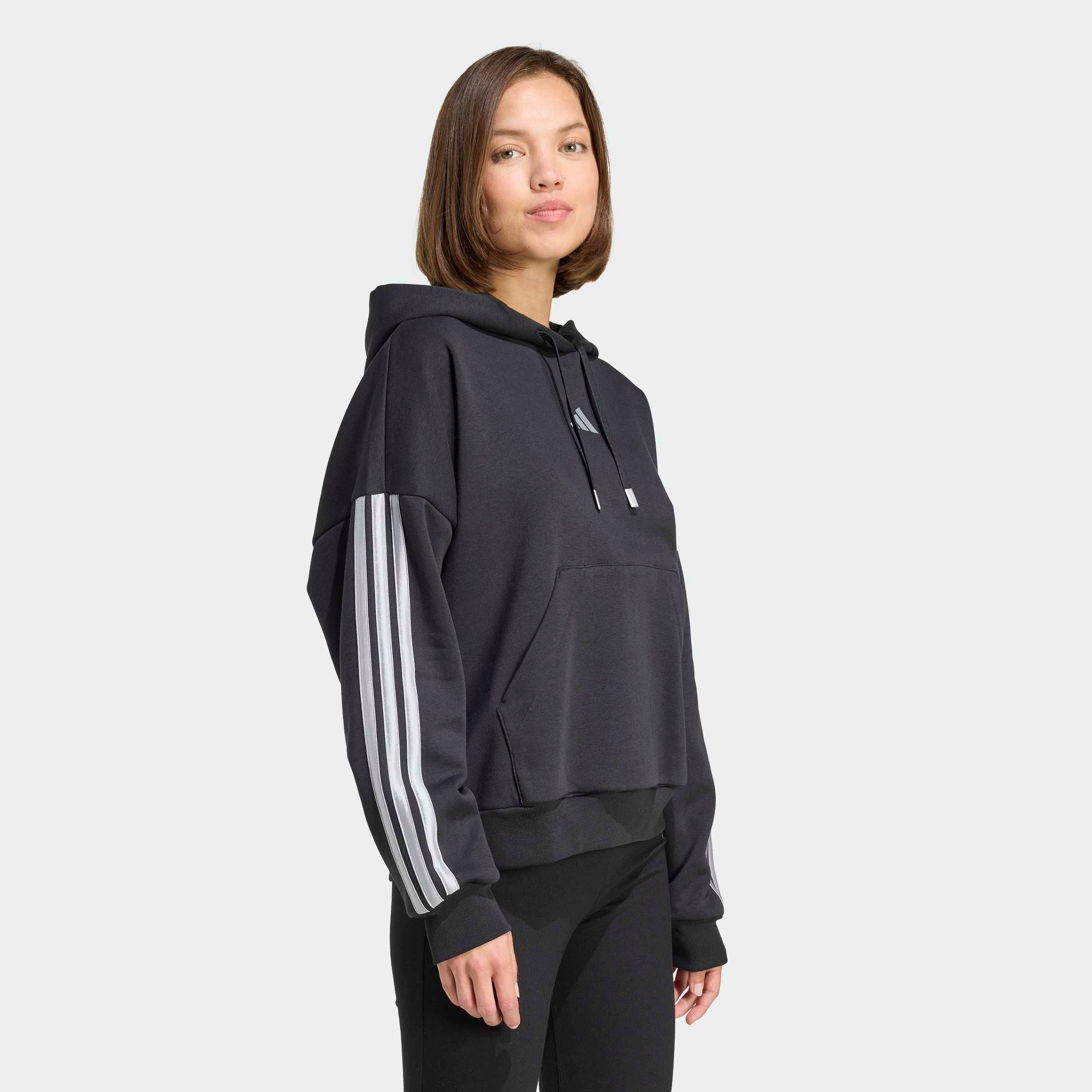 adidas Sportswear Kapuzensweatshirt »HOLIDAY 3-STREIFEN FLEECE HOODIE«
