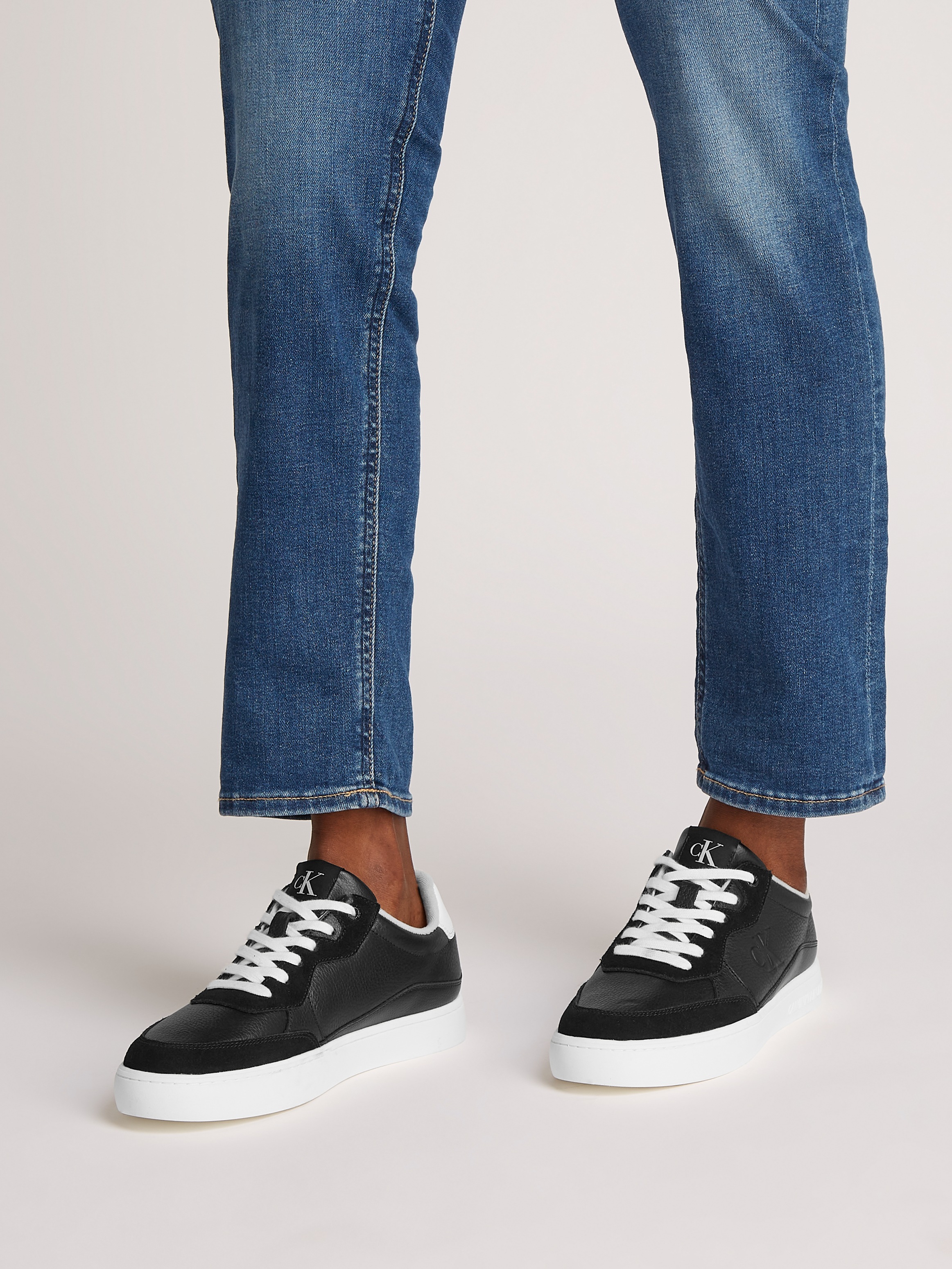 Calvin Klein Jeans Plateausneaker »CLASSIC CUPSOLE MG WMM«, Freizeitschuh, Halbschuh, Schnürschuh mit seitlichem CK-Logo