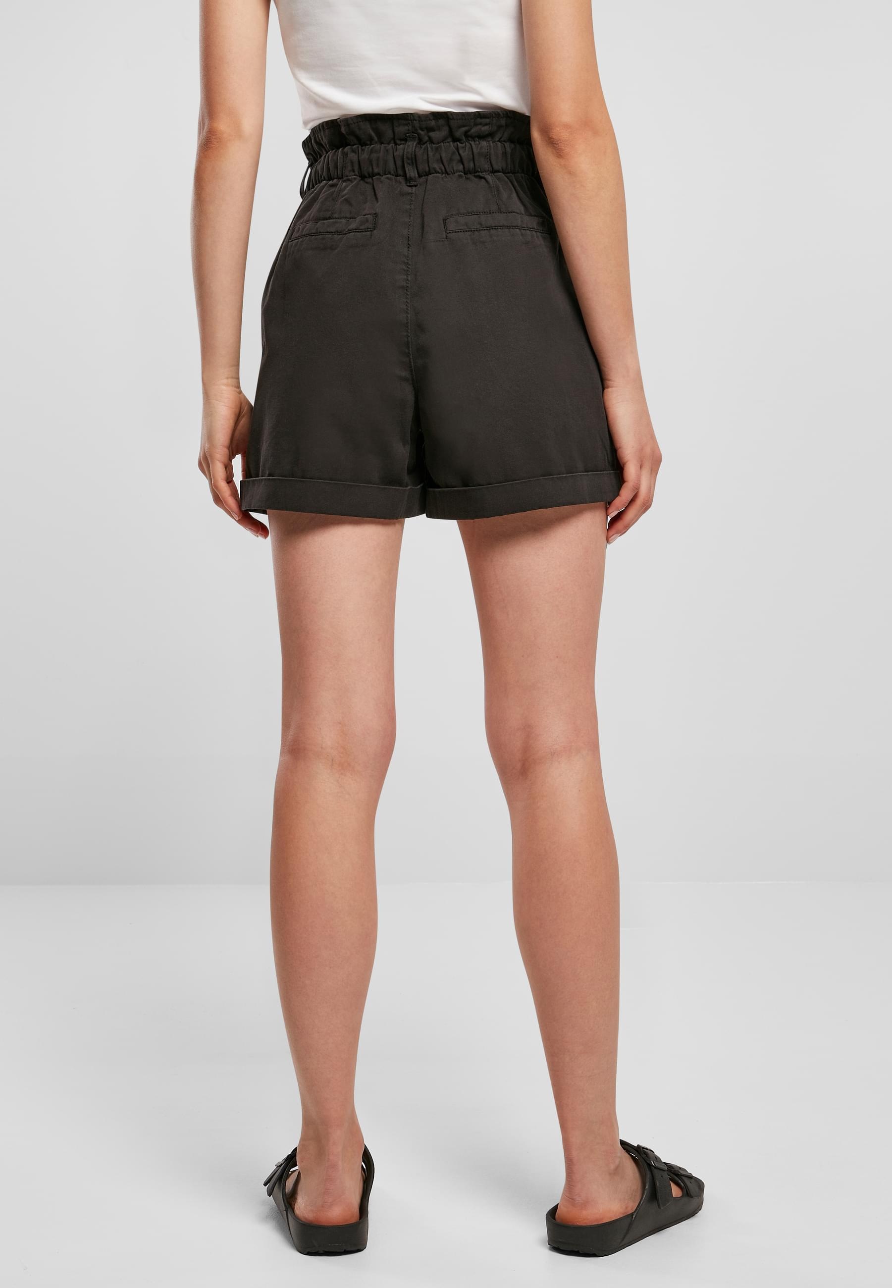 URBAN CLASSICS Stoffhose »Urban Classics Damen Ladies Paperbag Shorts«, (1 tlg.)