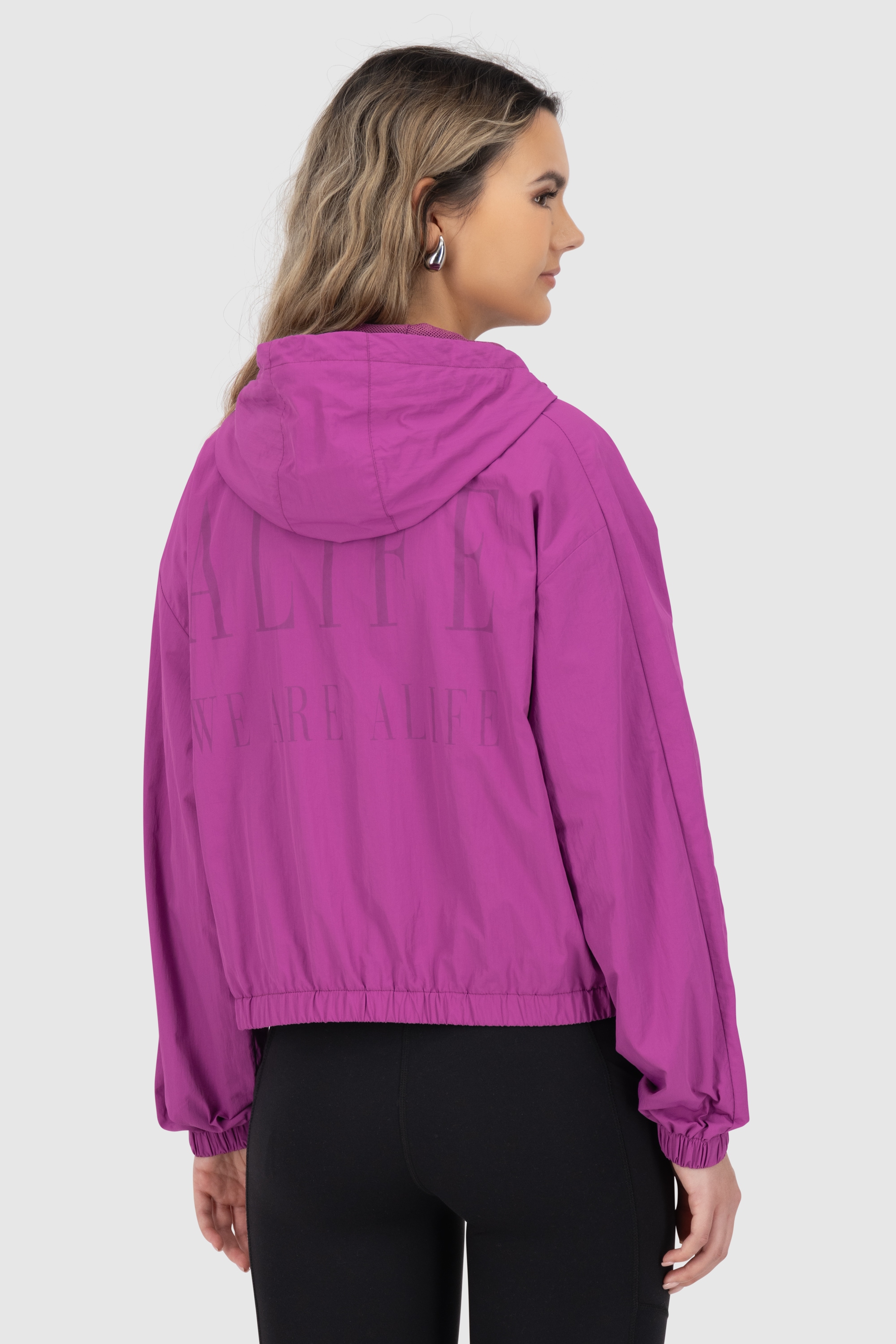 Alife & Kickin Sommerjacke »Damen JovanaAK A Übergangsjacke, Jacke« leichte Übergangsjacke Windbreaker mit Kapuze und Reißverschluss