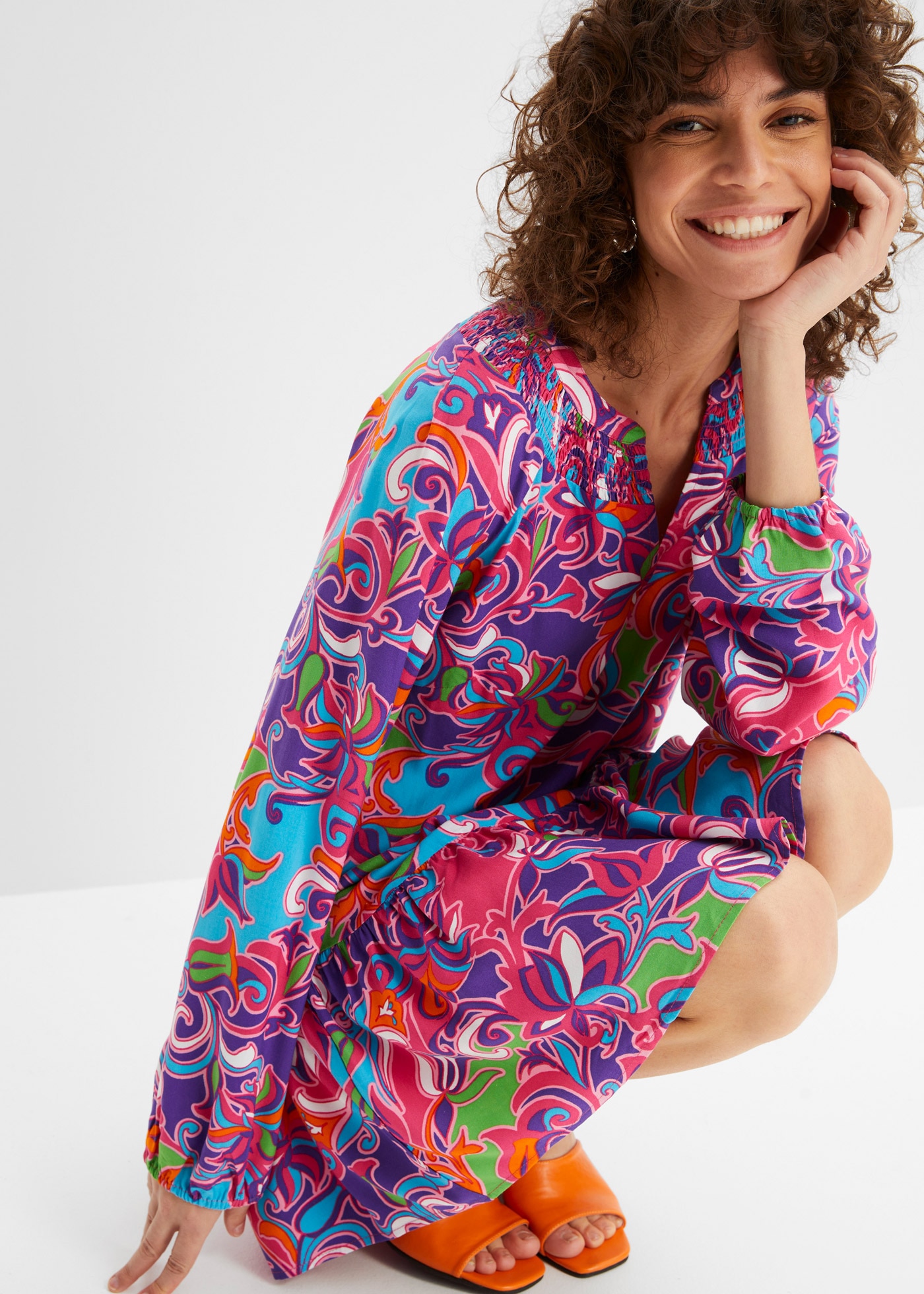 bonprix Tunikakleid für Frühjahr und Sommer, aus Viskose, in A-Linie, mit langem Arm