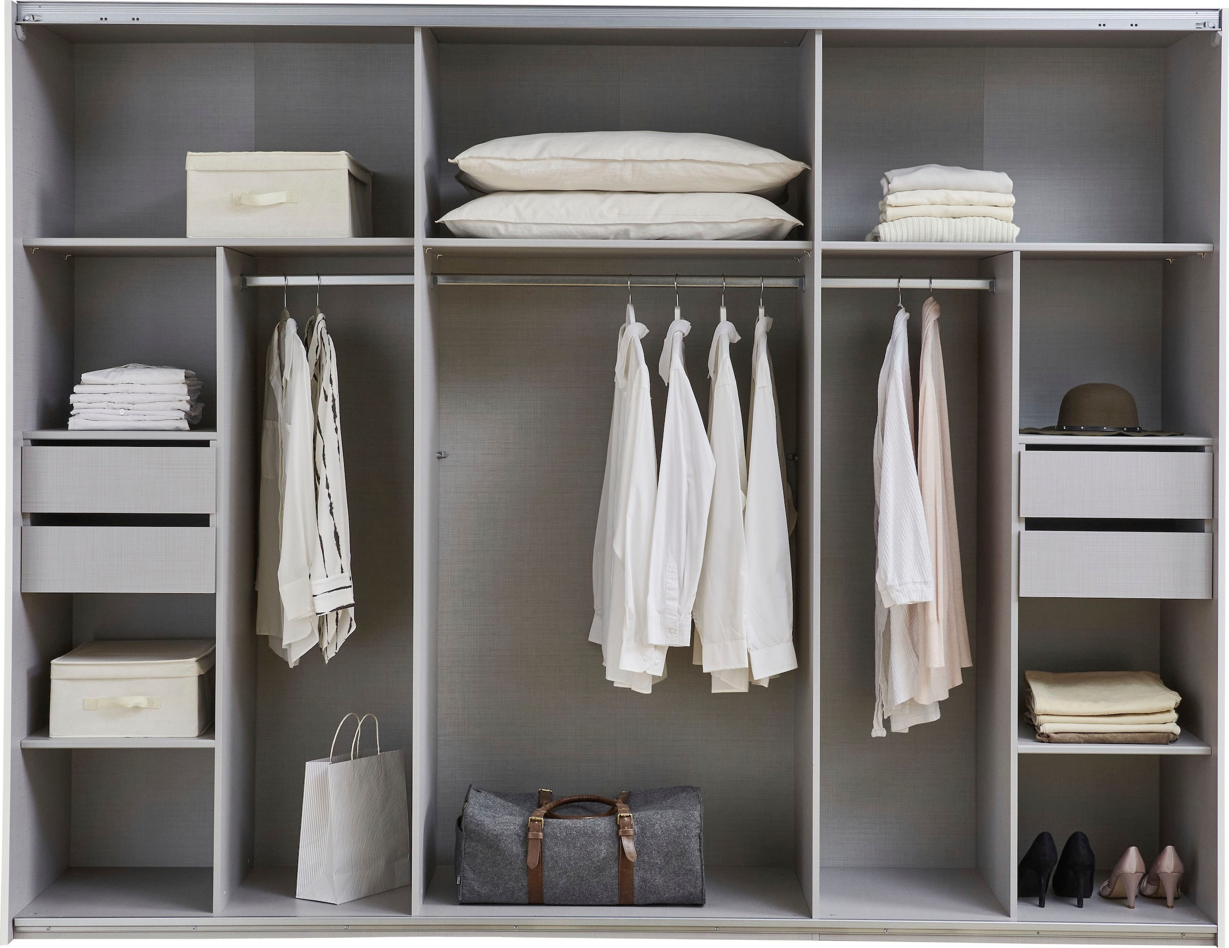 Wimex Schwebetürenschrank »Jork Kleiderschrank mit Spiegel, schwarze Metallgriffe«, Schrank in verschiedenen Größen und Innenausstattungsvarianten