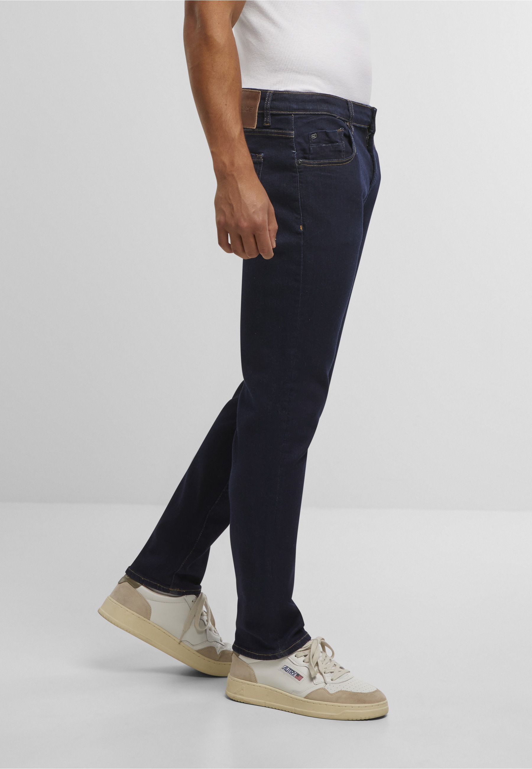 883Police Bequeme Jeans »883 Police TODD760DINOG JEANS«