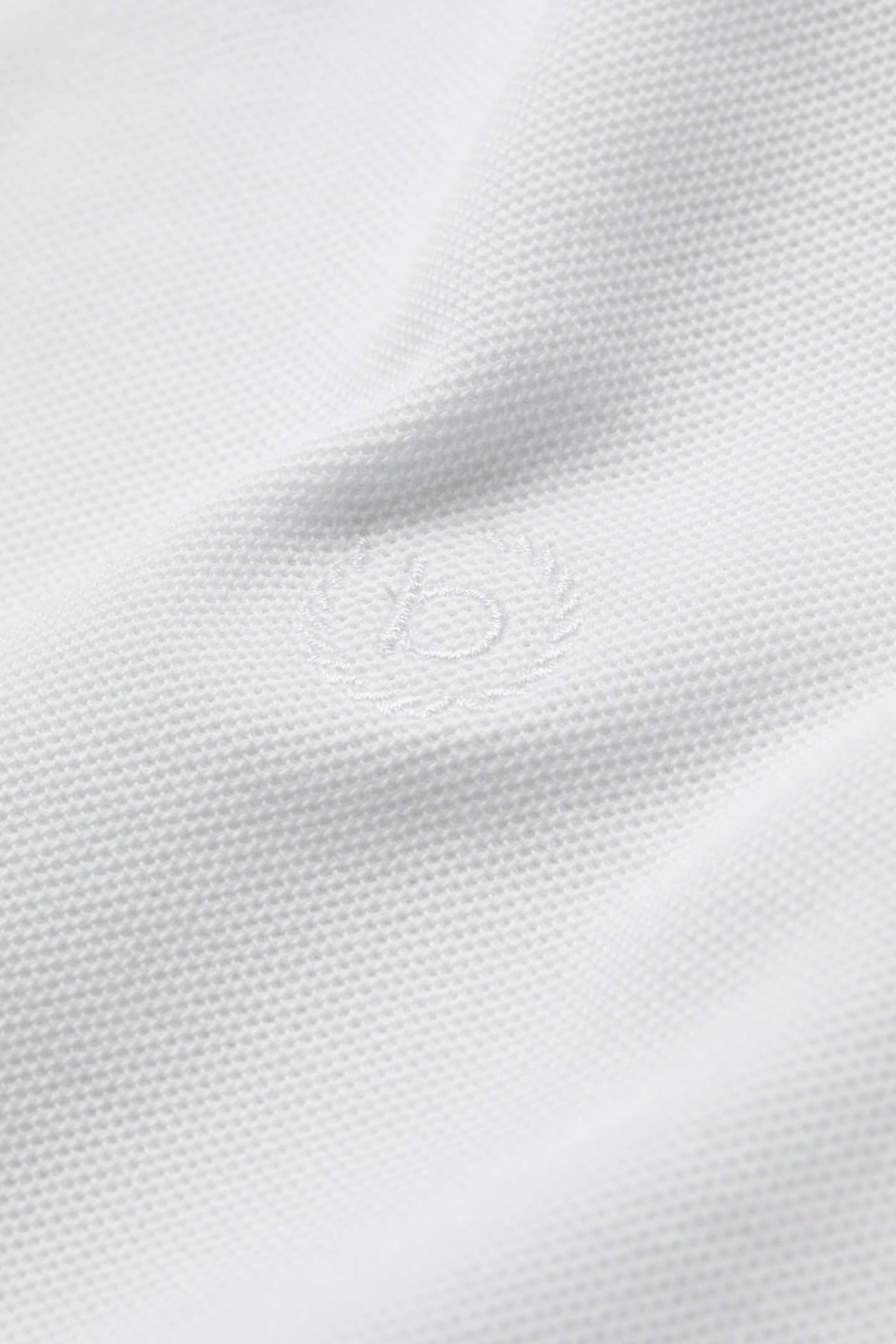 bugatti Poloshirt, mit körpernaher Passform