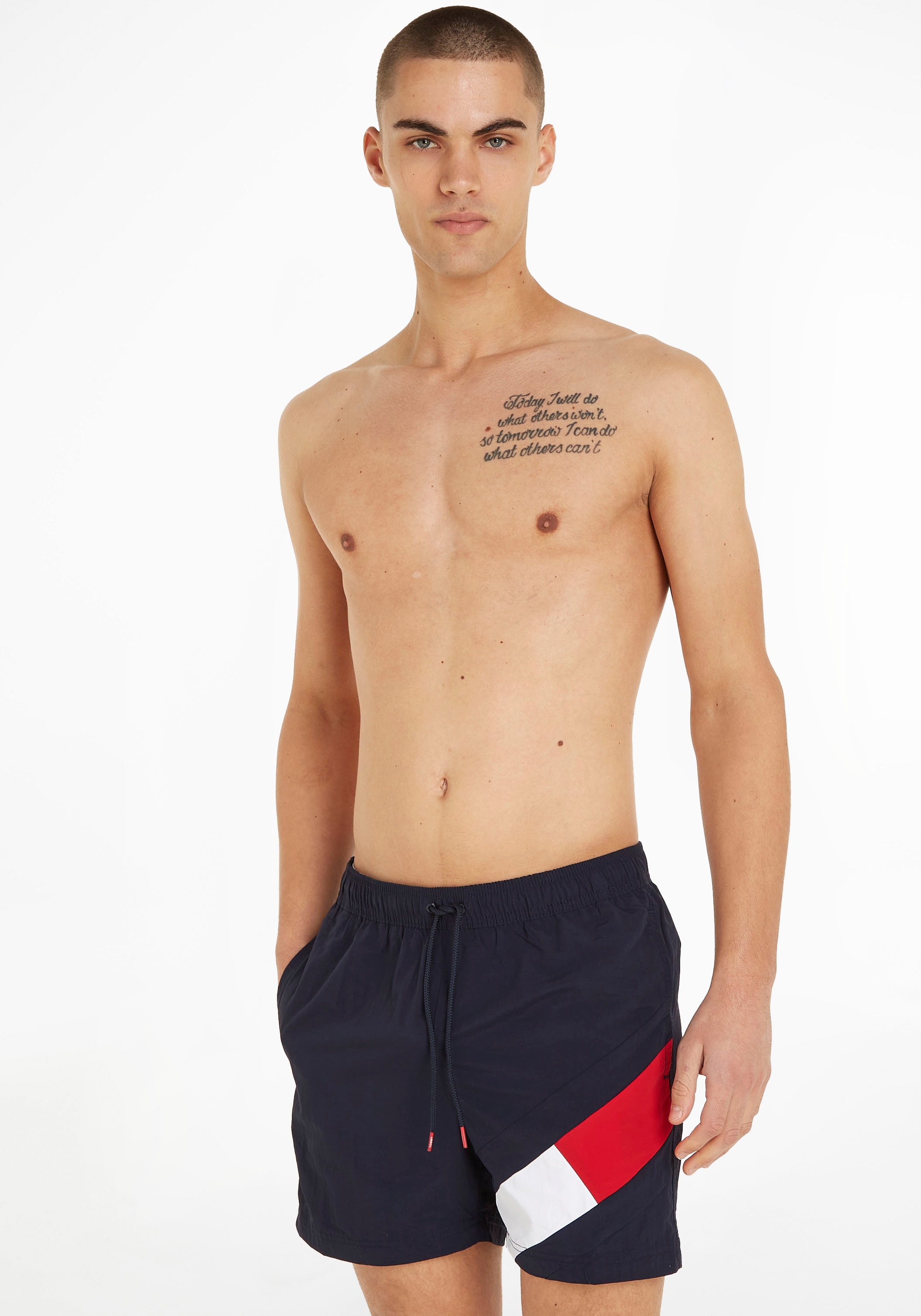 Badeshorts »SF MEDIUM DRAWSTRING«, mit Tommy Hilfiger Markenlabel