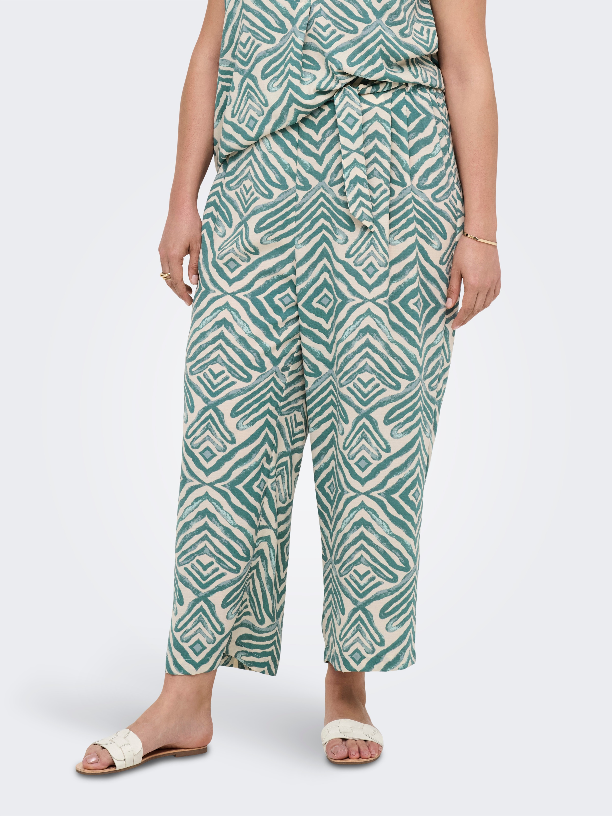ONLY CARMAKOMA Culotte "CARSHILLA CULOTTE PANT AOP BS" günstig online kaufen