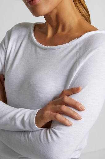 RICHROYAL Langarmshirt "2409 O HJ LS" mit offener Ausschnittkante und Saum günstig online kaufen