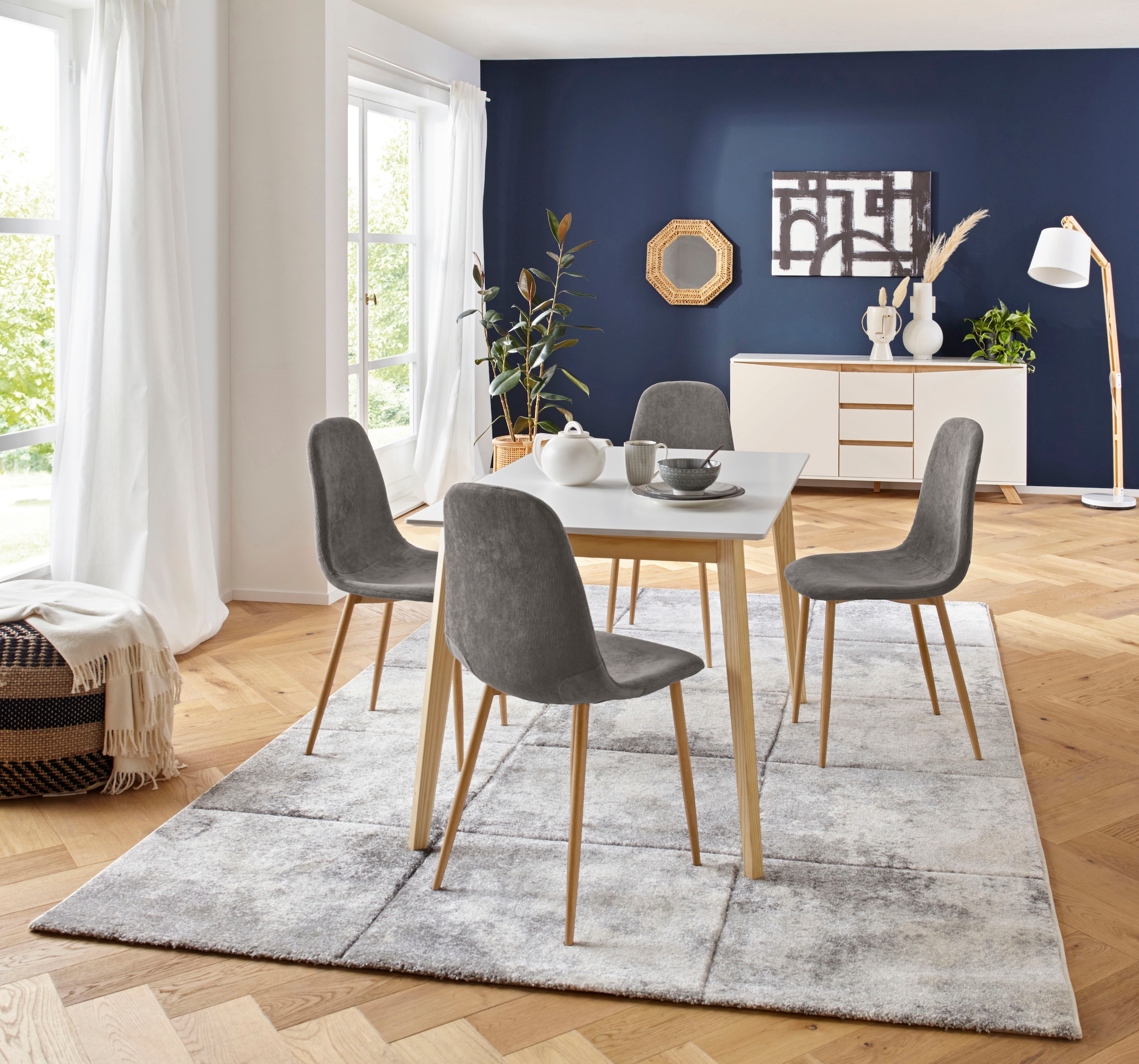 Homexperts Essgruppe »Kaitlin Tischgruppe«, (Set, 5 tlg., bestehend aus  Esstisch »Kailtin« Breite 120 cm und 4 Stühlen) bestellen | BAUR