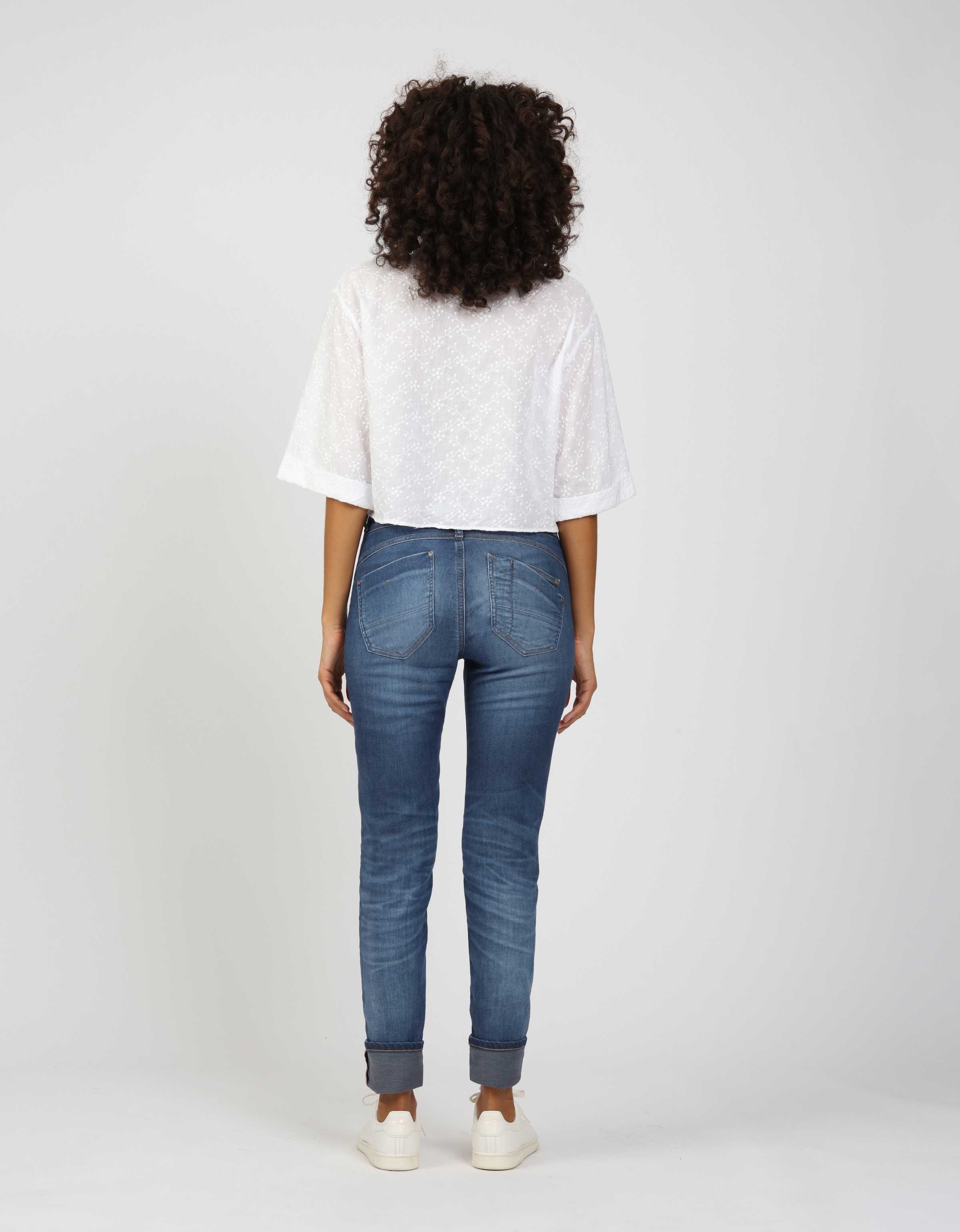 GANG Relax-fit-Jeans »94AMELIE«, mit doppelter rechter Gesäßtasche