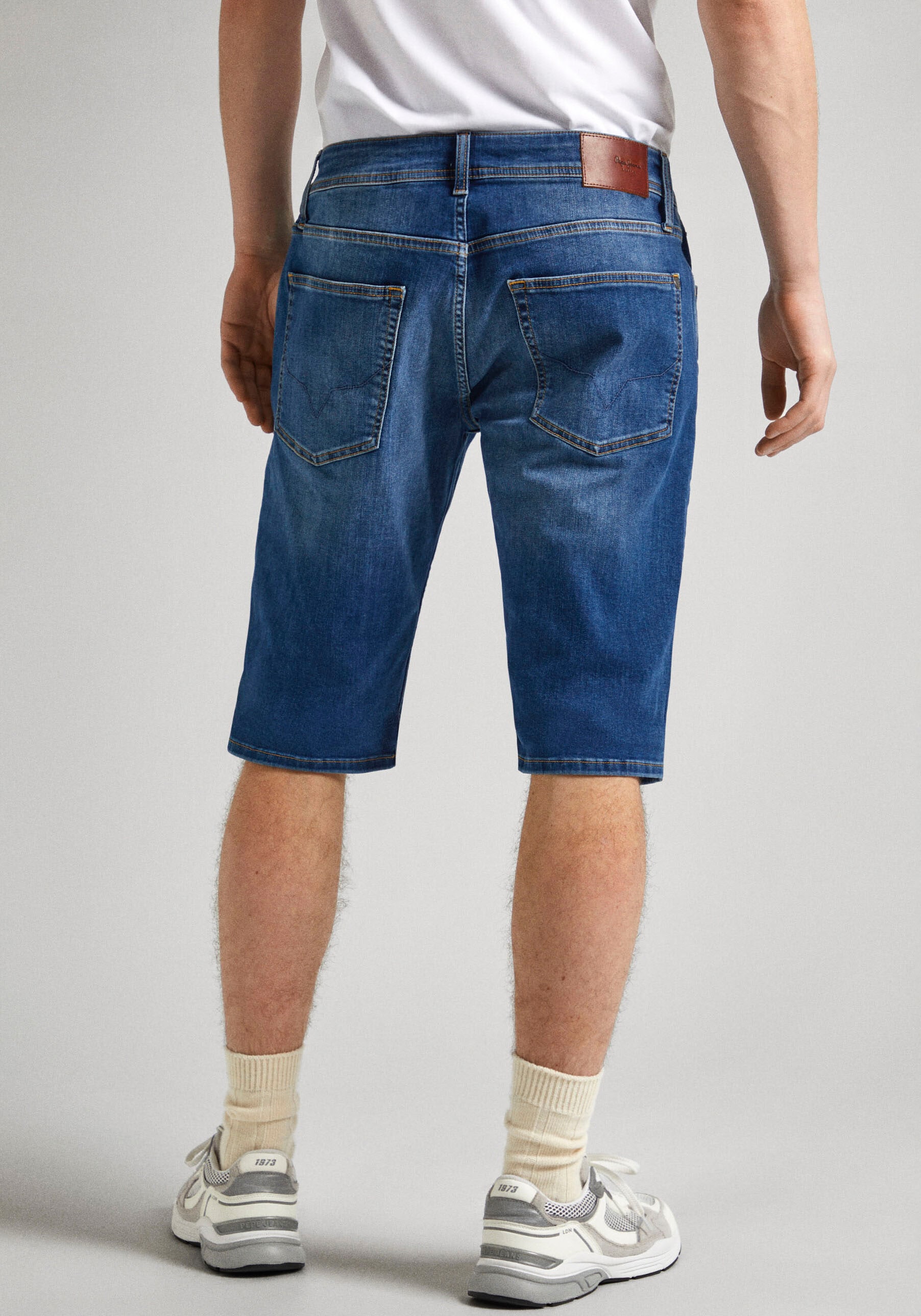 Pepe Jeans Shorts, mit Markenlabel